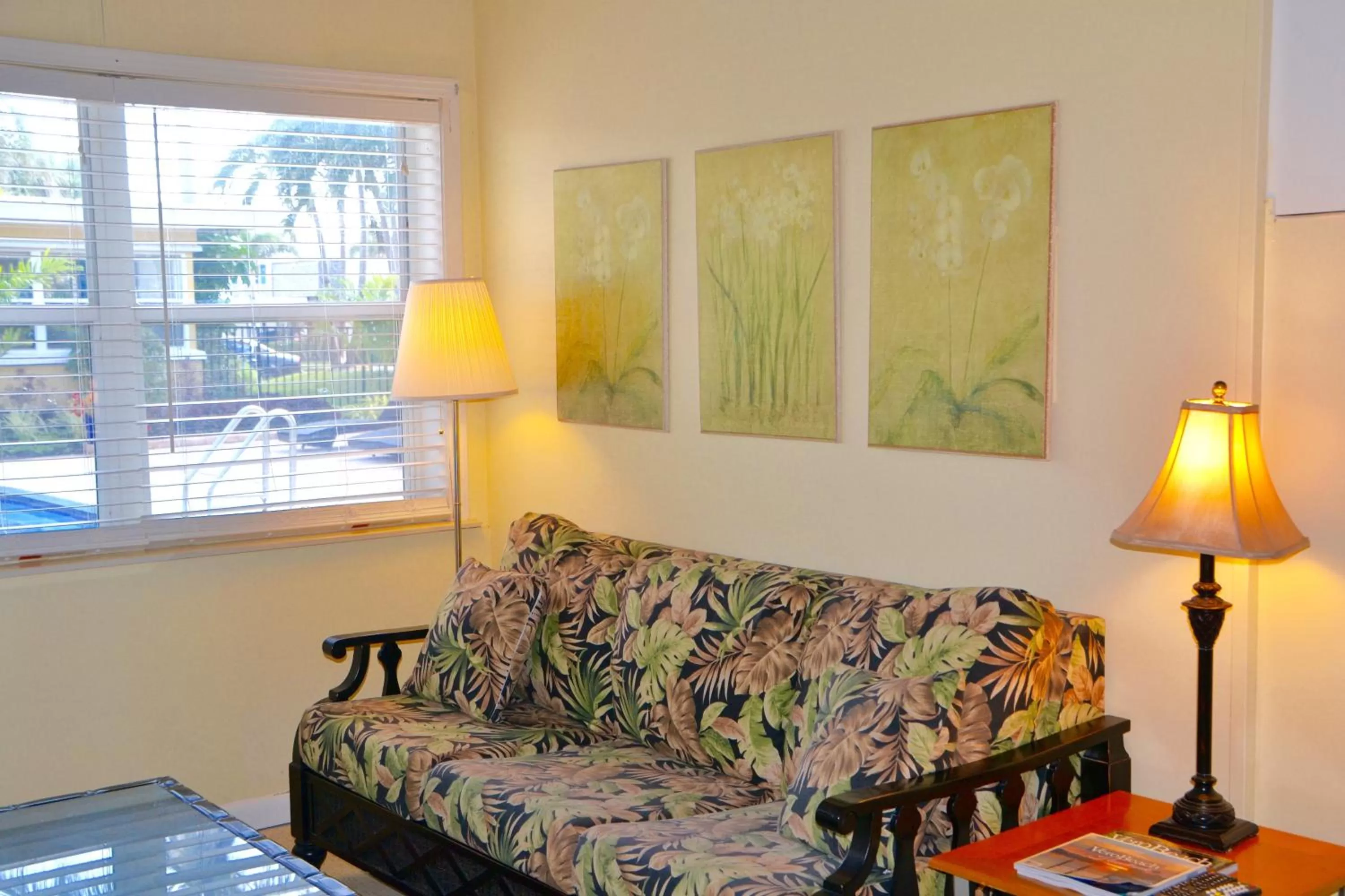 Living room in Sea Turtle Inn