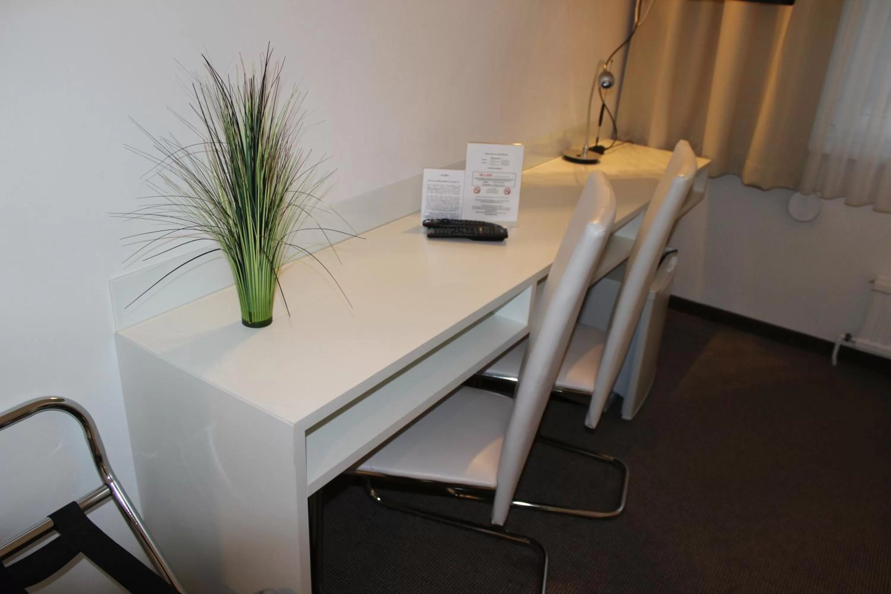 Photo of the whole room in Hotel Michael