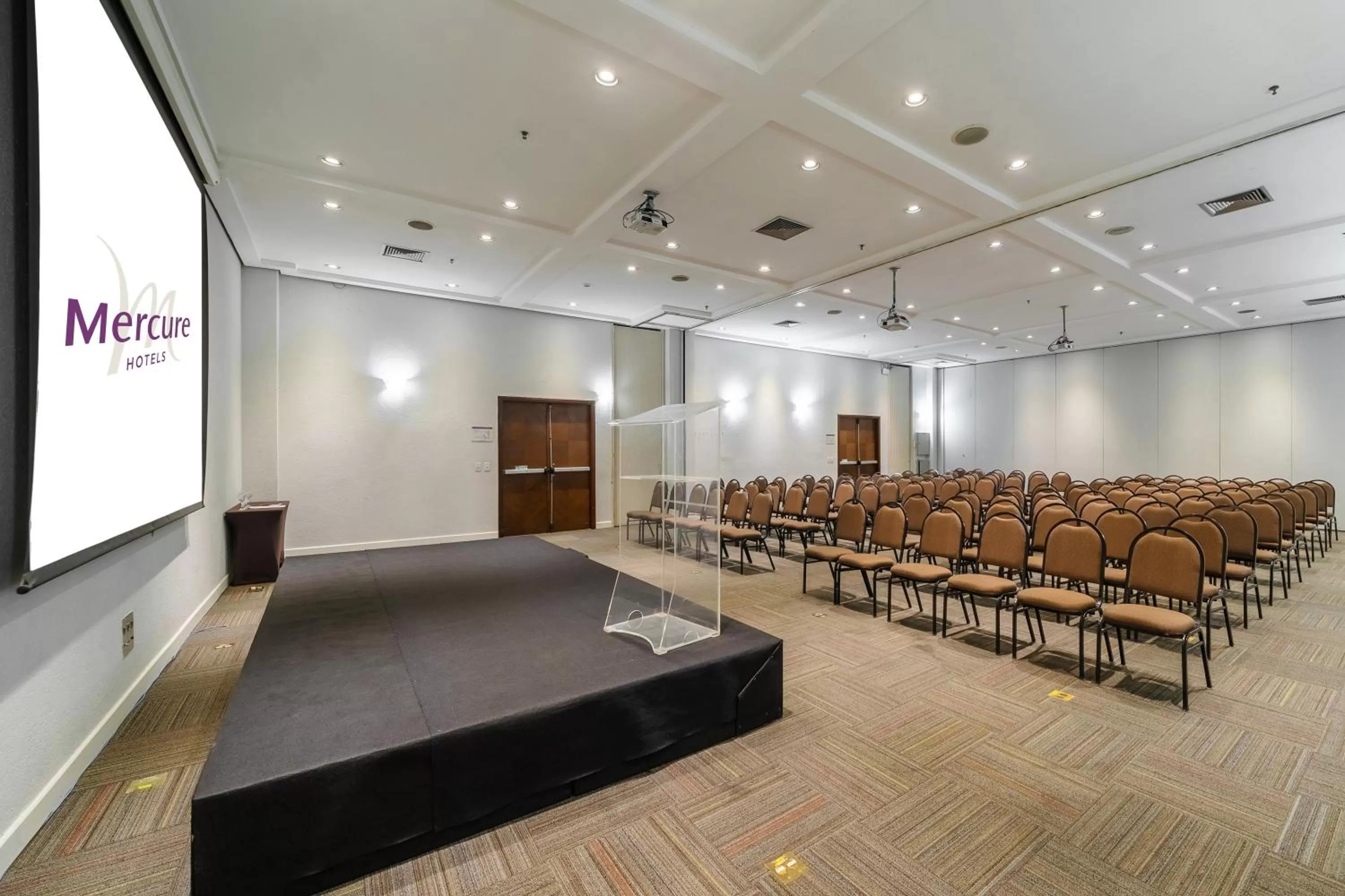 Business facilities in Mercure Guarulhos Aeroporto