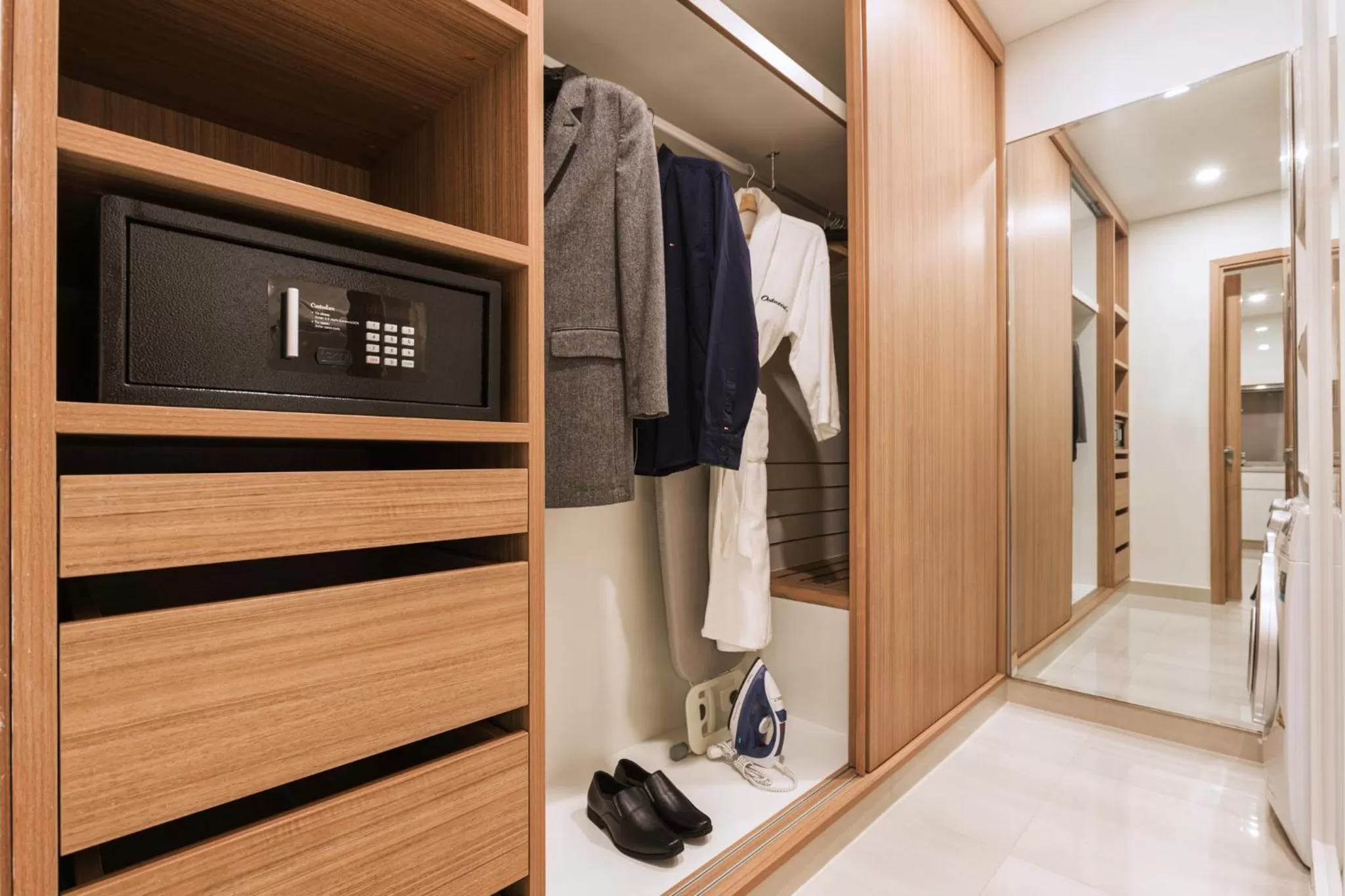 Area and facilities in Oakwood Residence Saigon