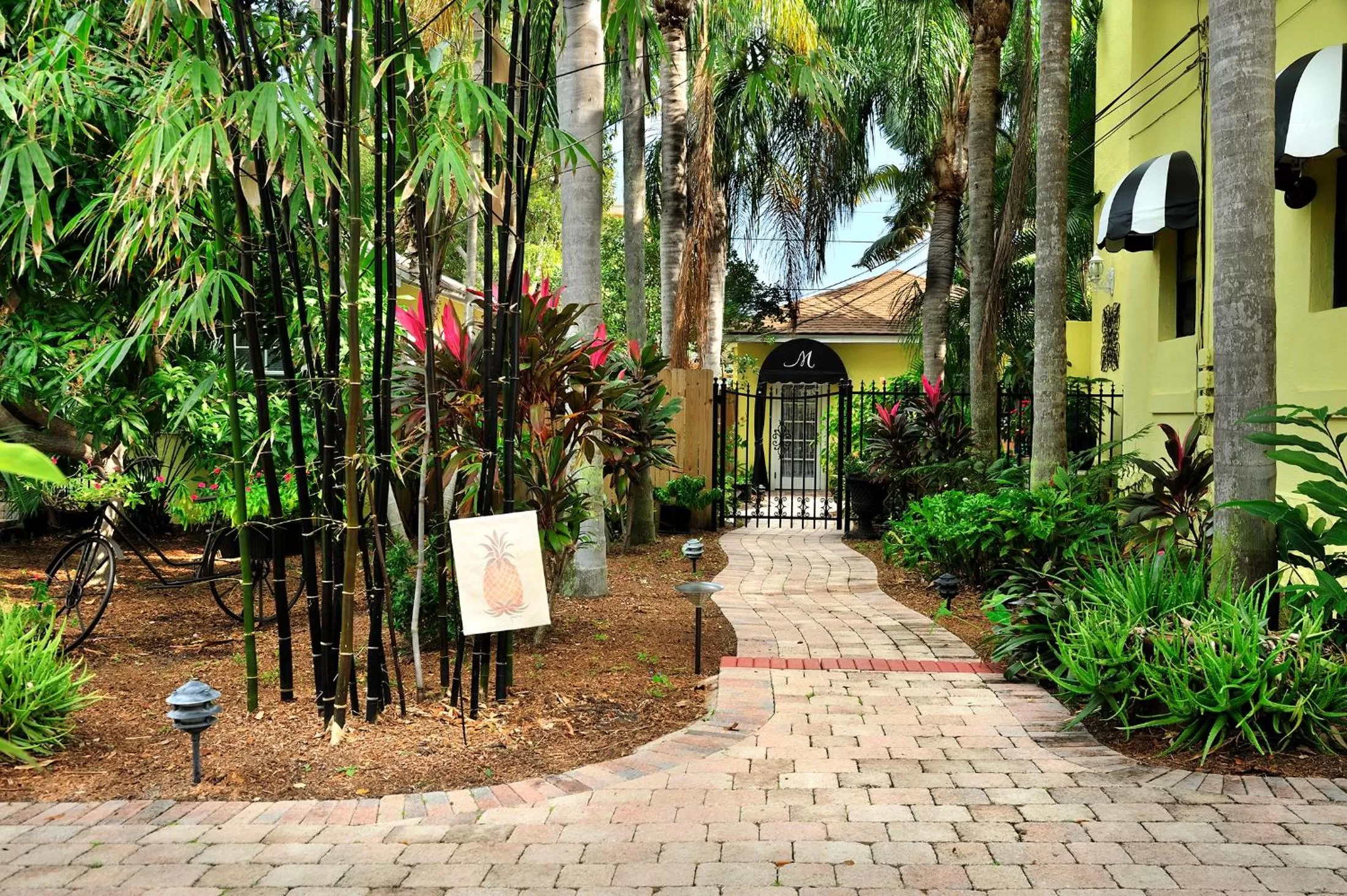 Facade/entrance in Mango Inn Bed and Breakfast