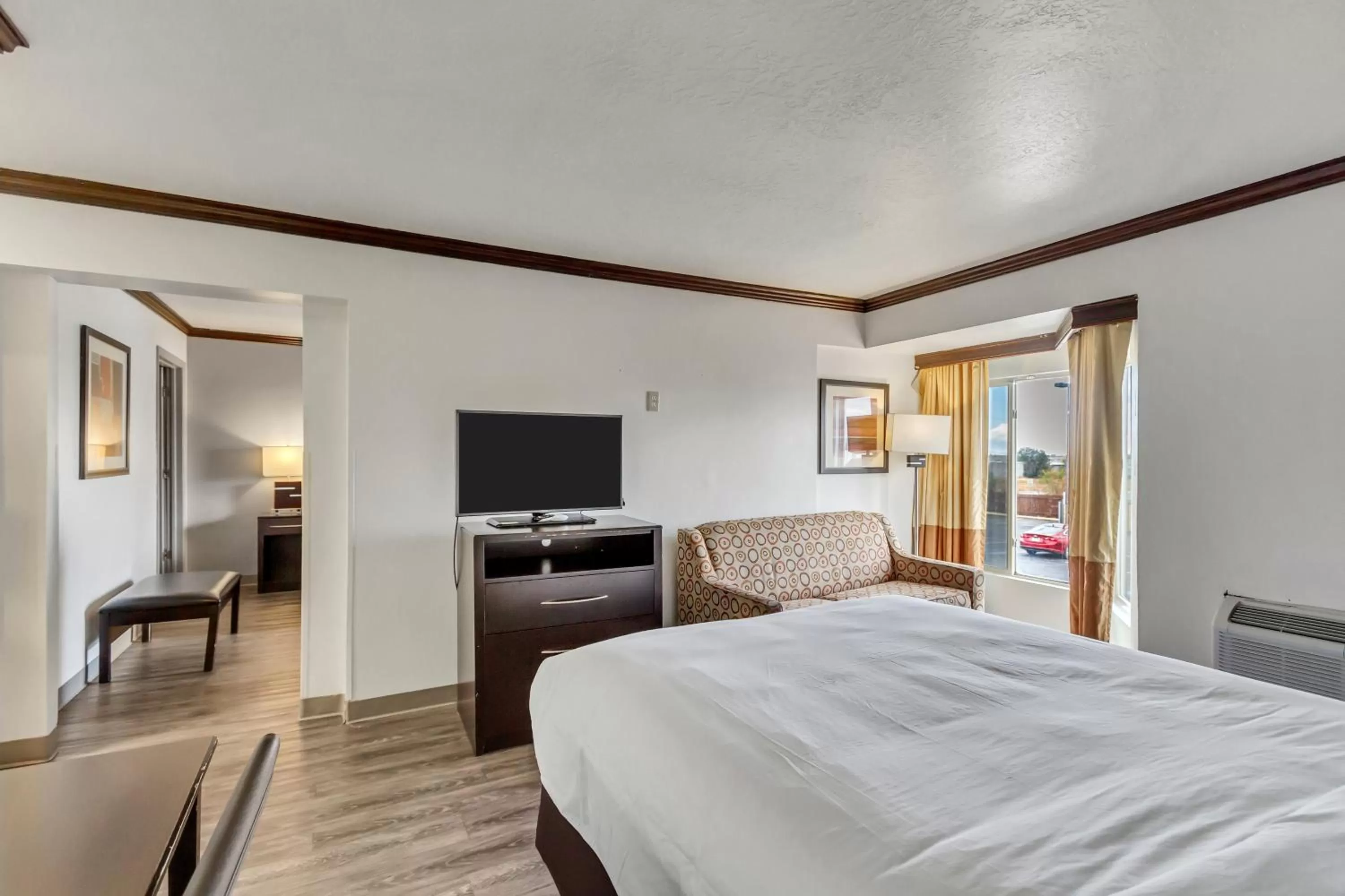 Bed in Park Inn by Radisson, Salt Lake City-Midvale