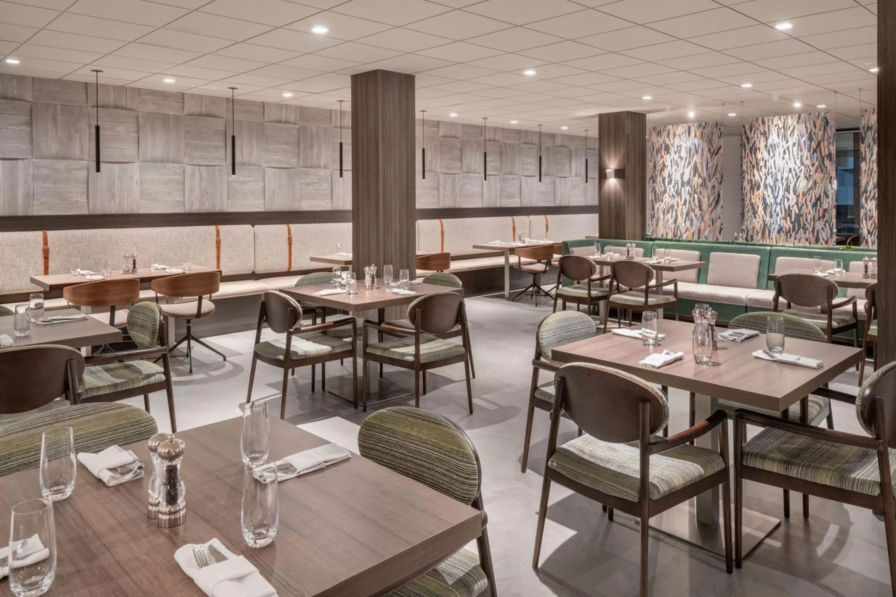 Restaurant/places to eat in Four Points by Sheraton Spartanburg