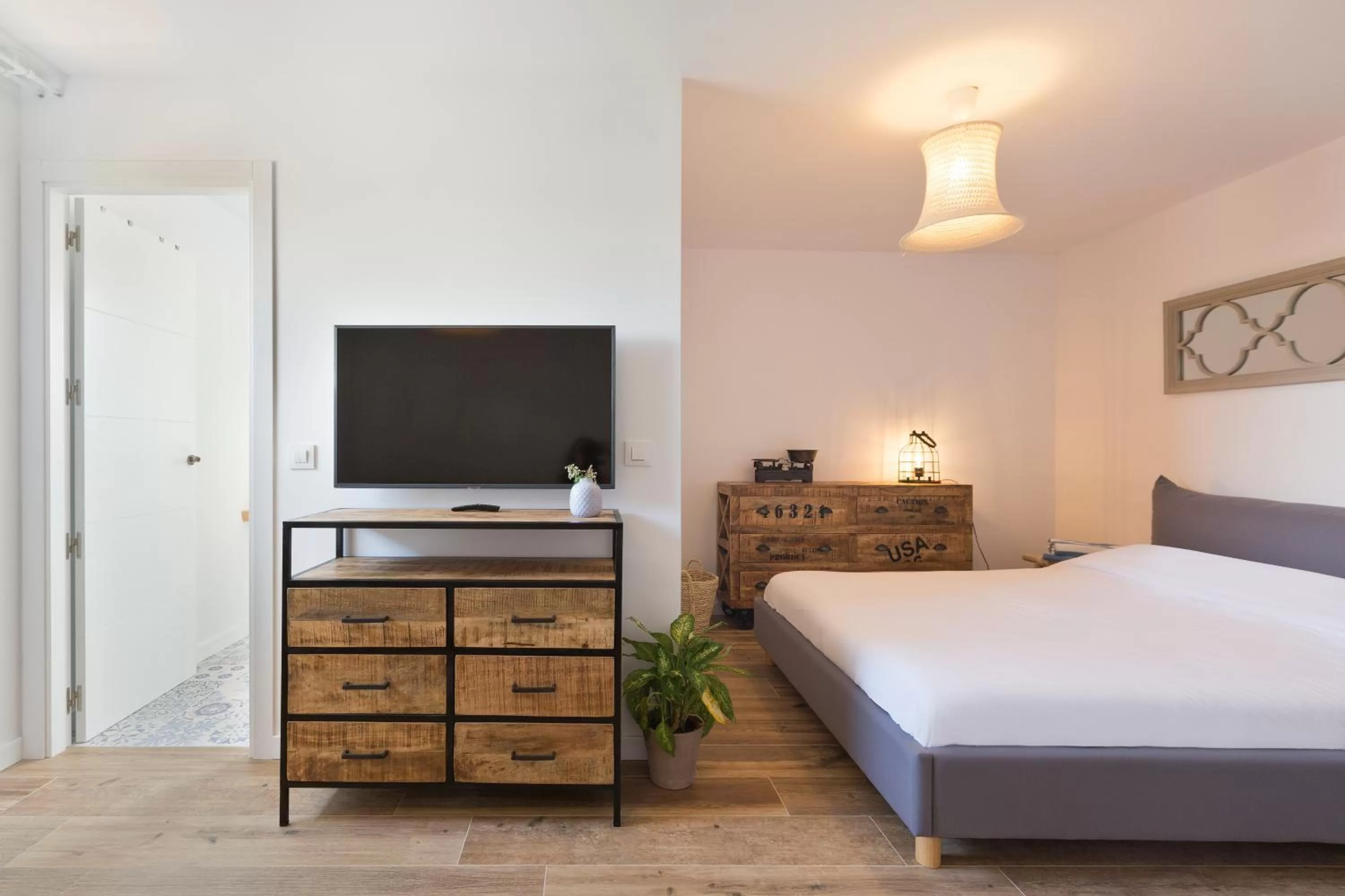 Bed in Masia Can Rovira - ESC1852