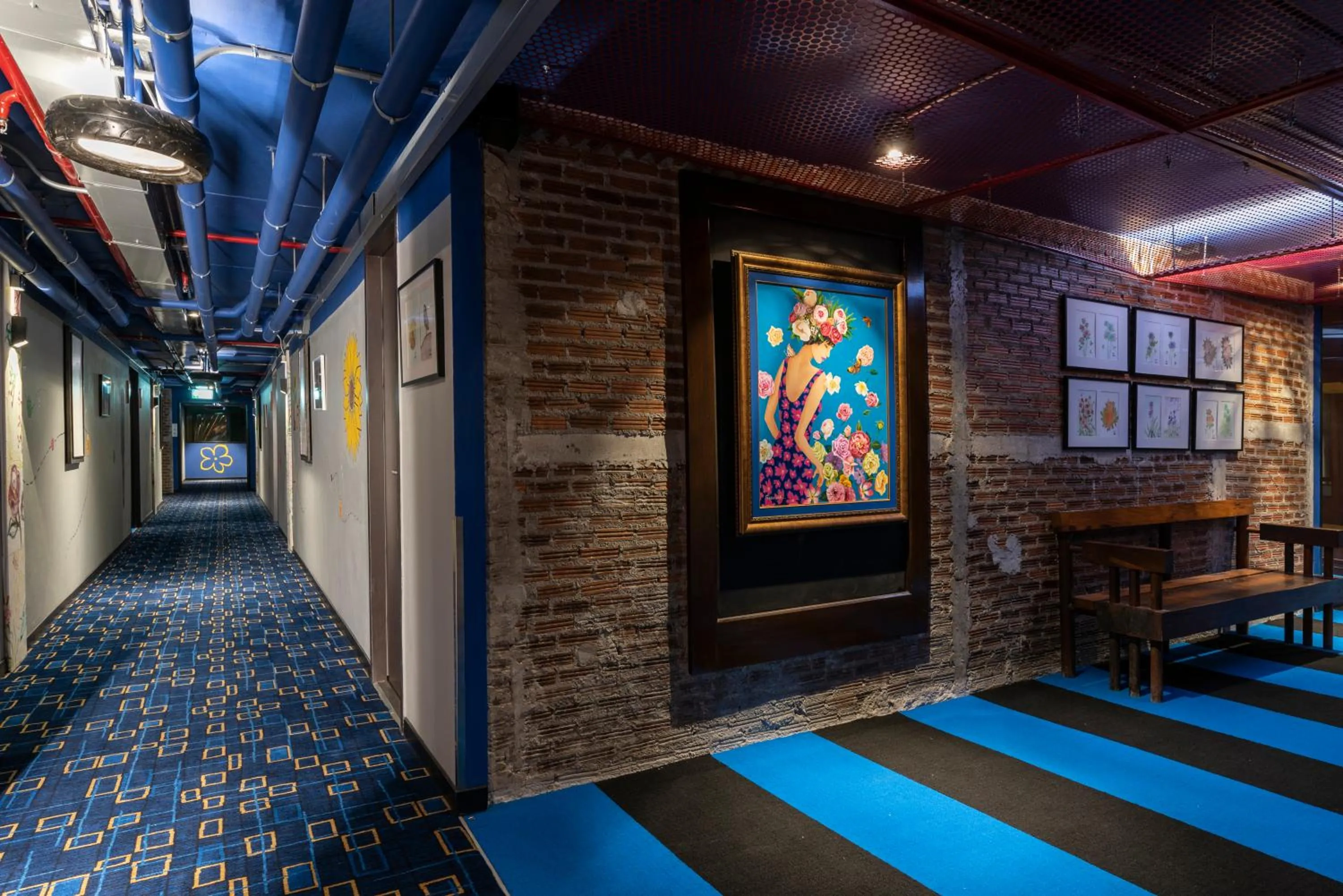 Seating area in MeStyle Museum Hotel