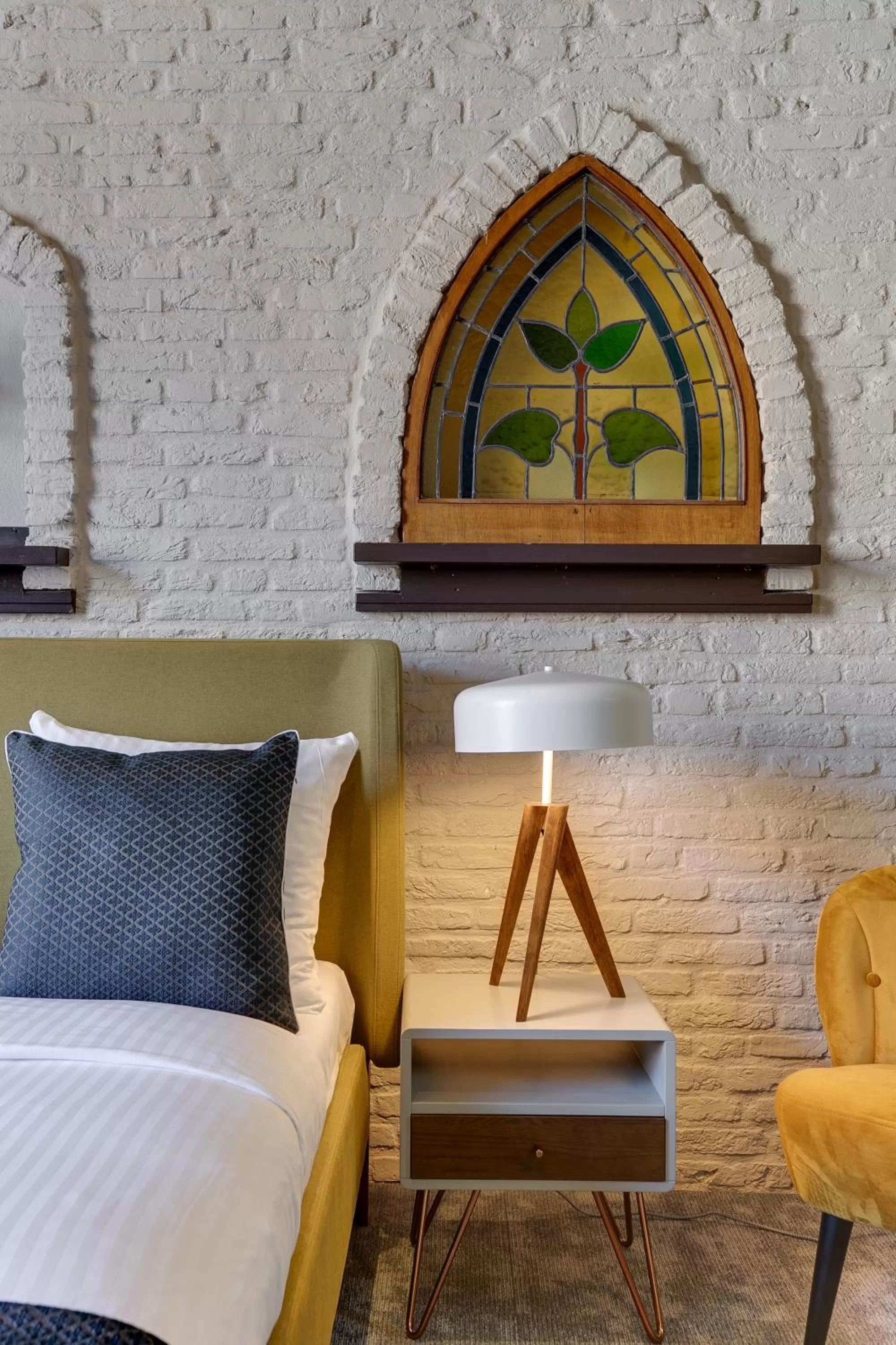 Bed in Hotel Royal Bridges