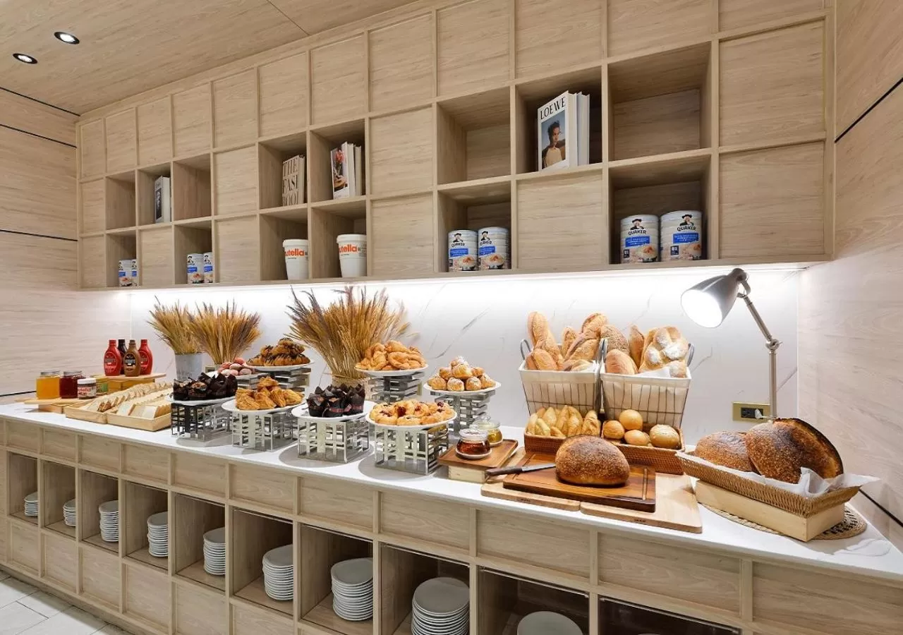 Restaurant/places to eat in Centre Point Sukhumvit 10