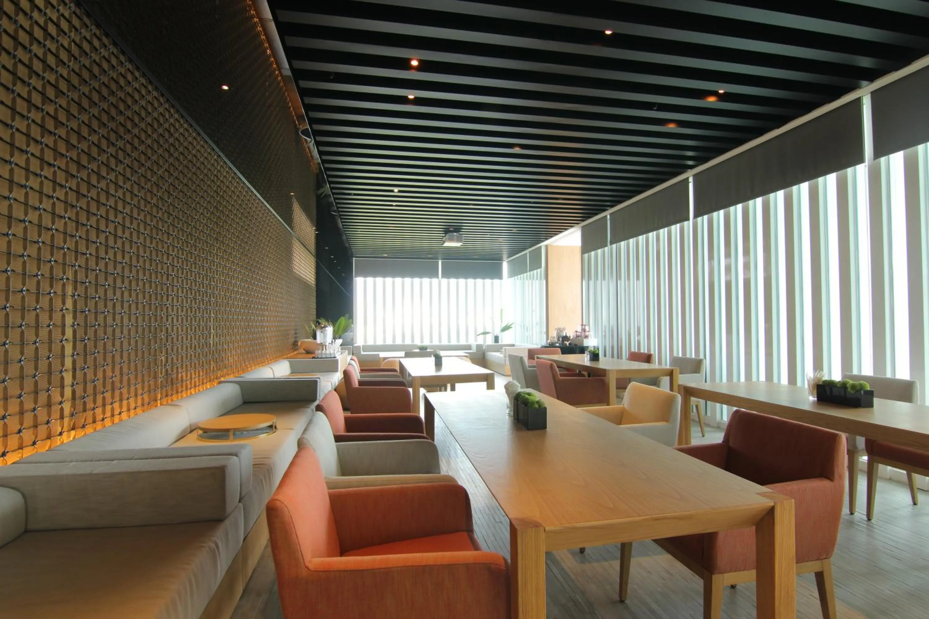 Lounge or bar in Silks Place Tainan