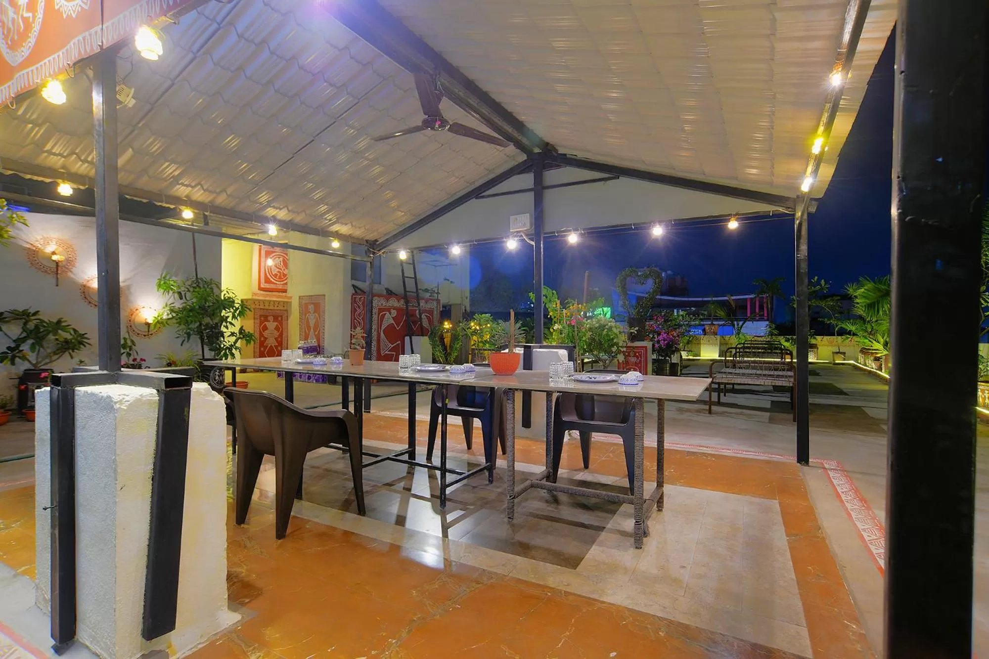 Breakfast in FabHotel Imperial Regency