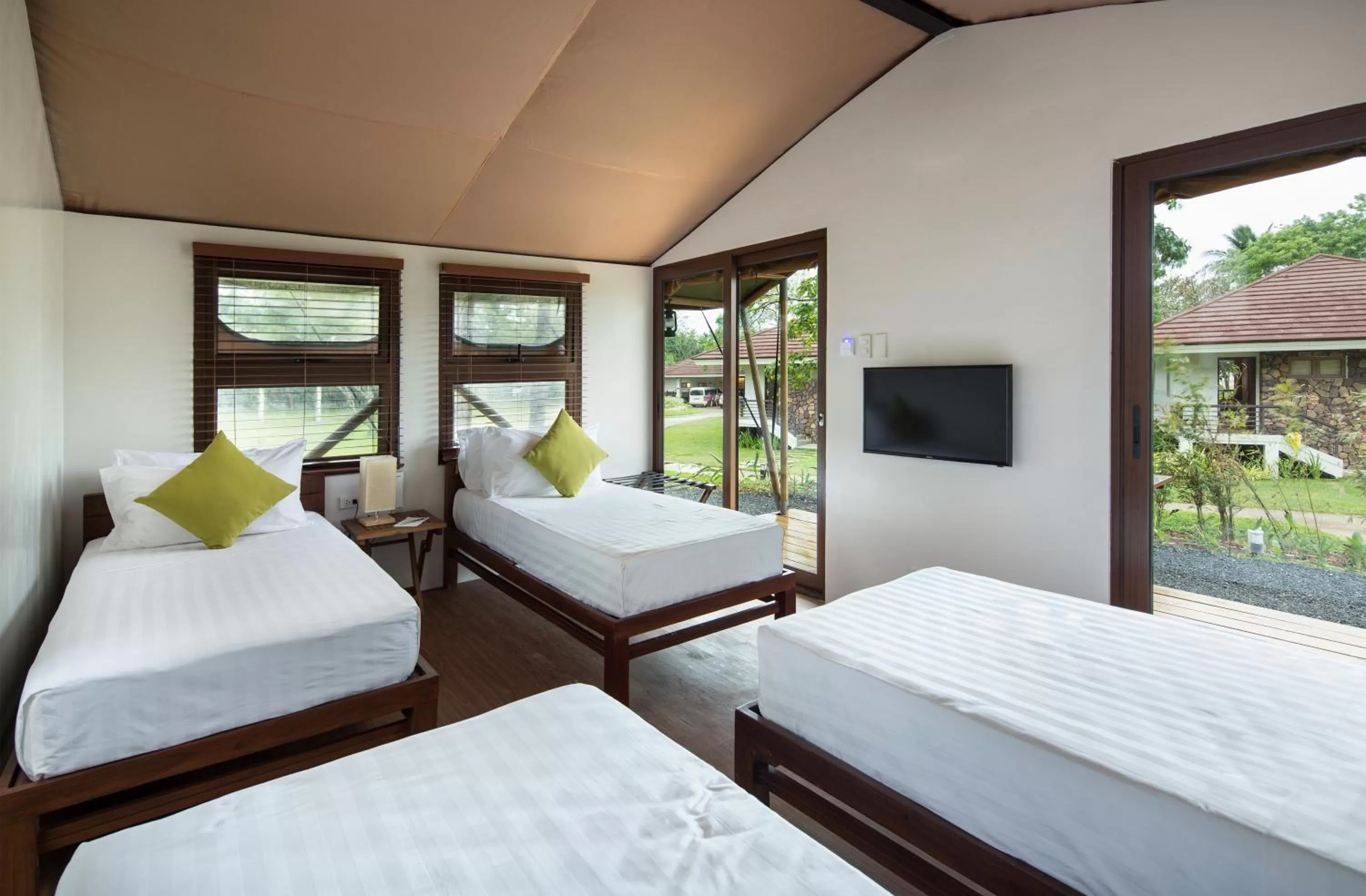 Bedroom, Bed in Solina Beach & Nature Resort