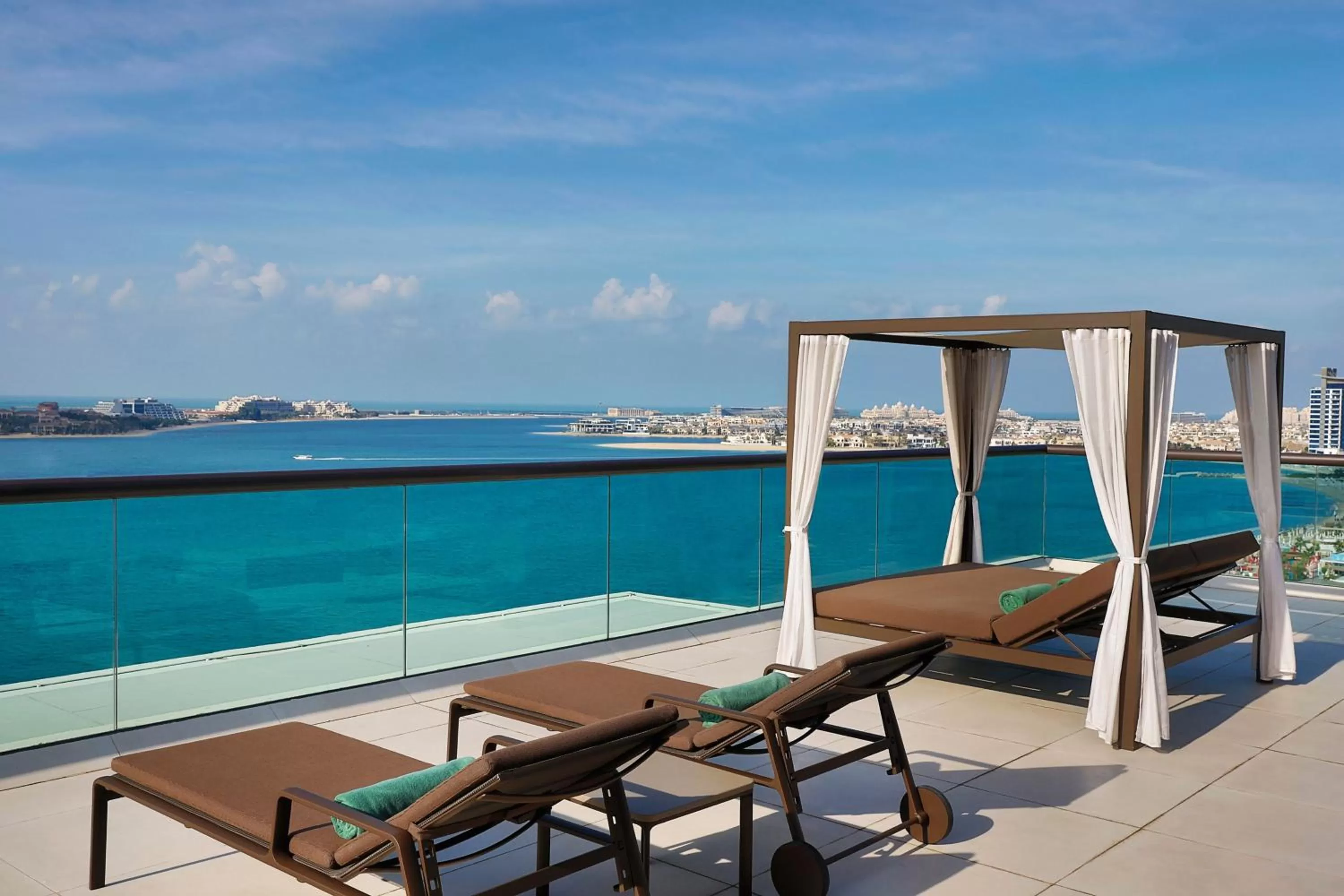 Photo of the whole room in Marriott Resort Palm Jumeirah, Dubai