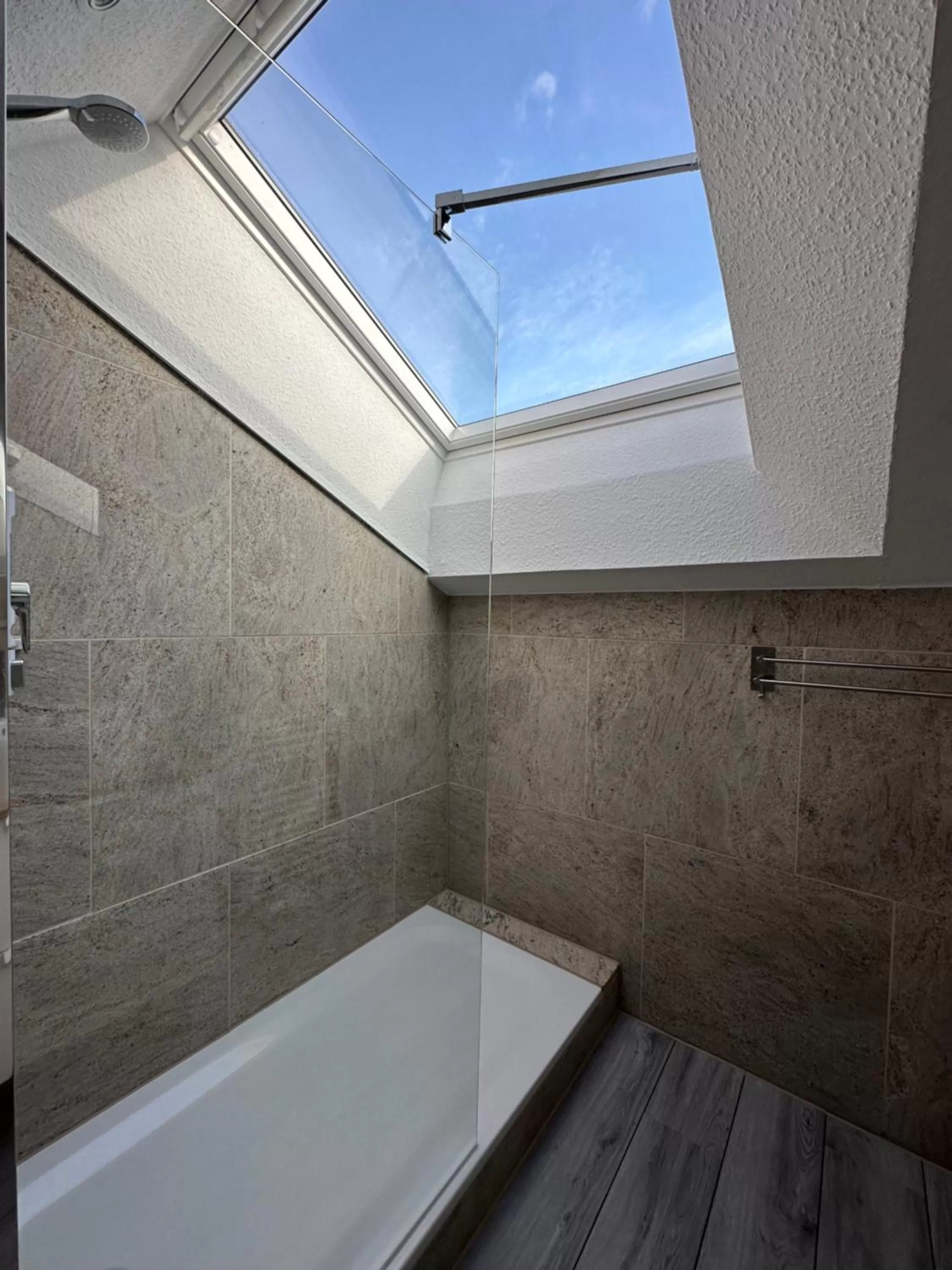 Shower in Mertinkus Nordseehotel