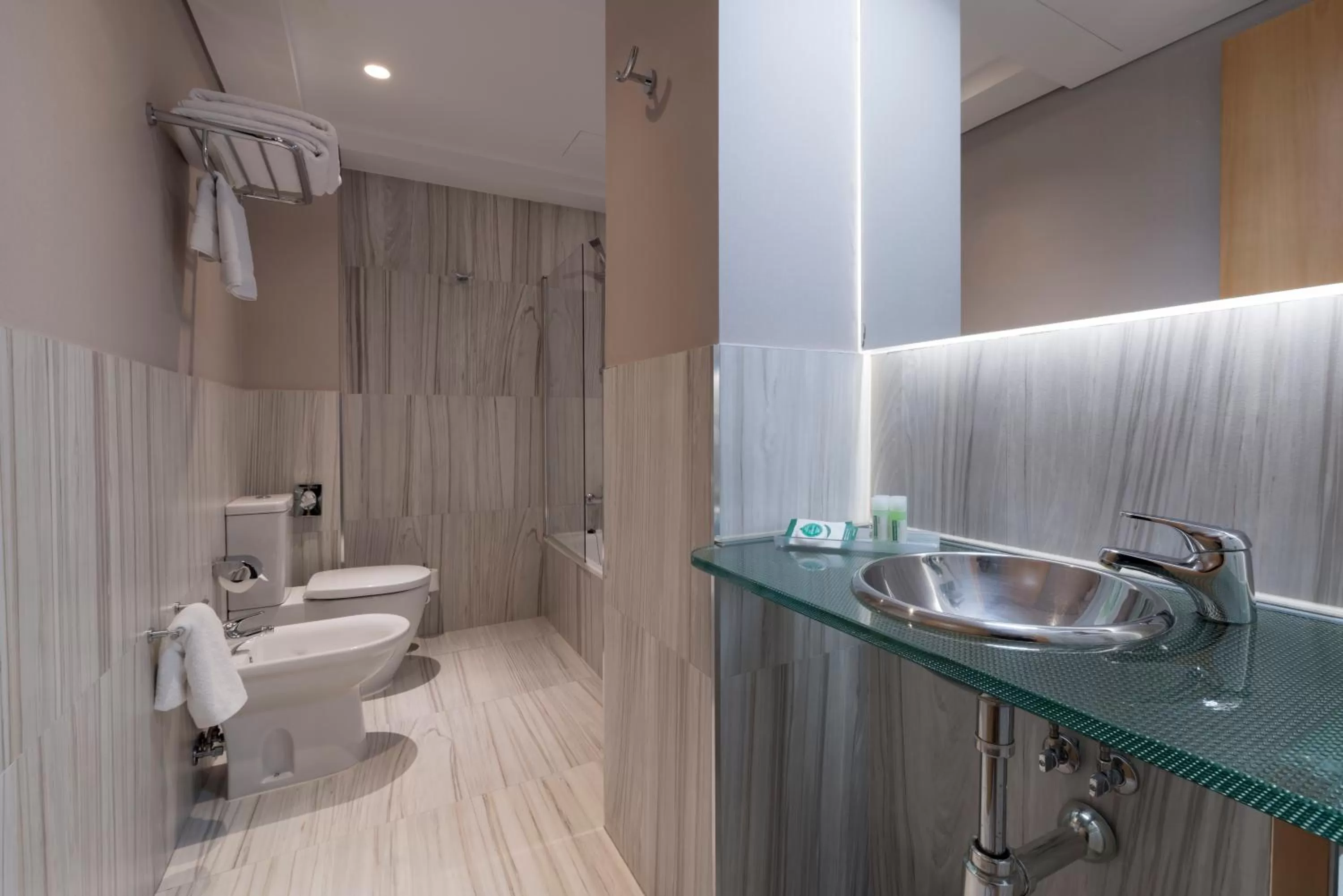 Bathroom in Hotel Plaza