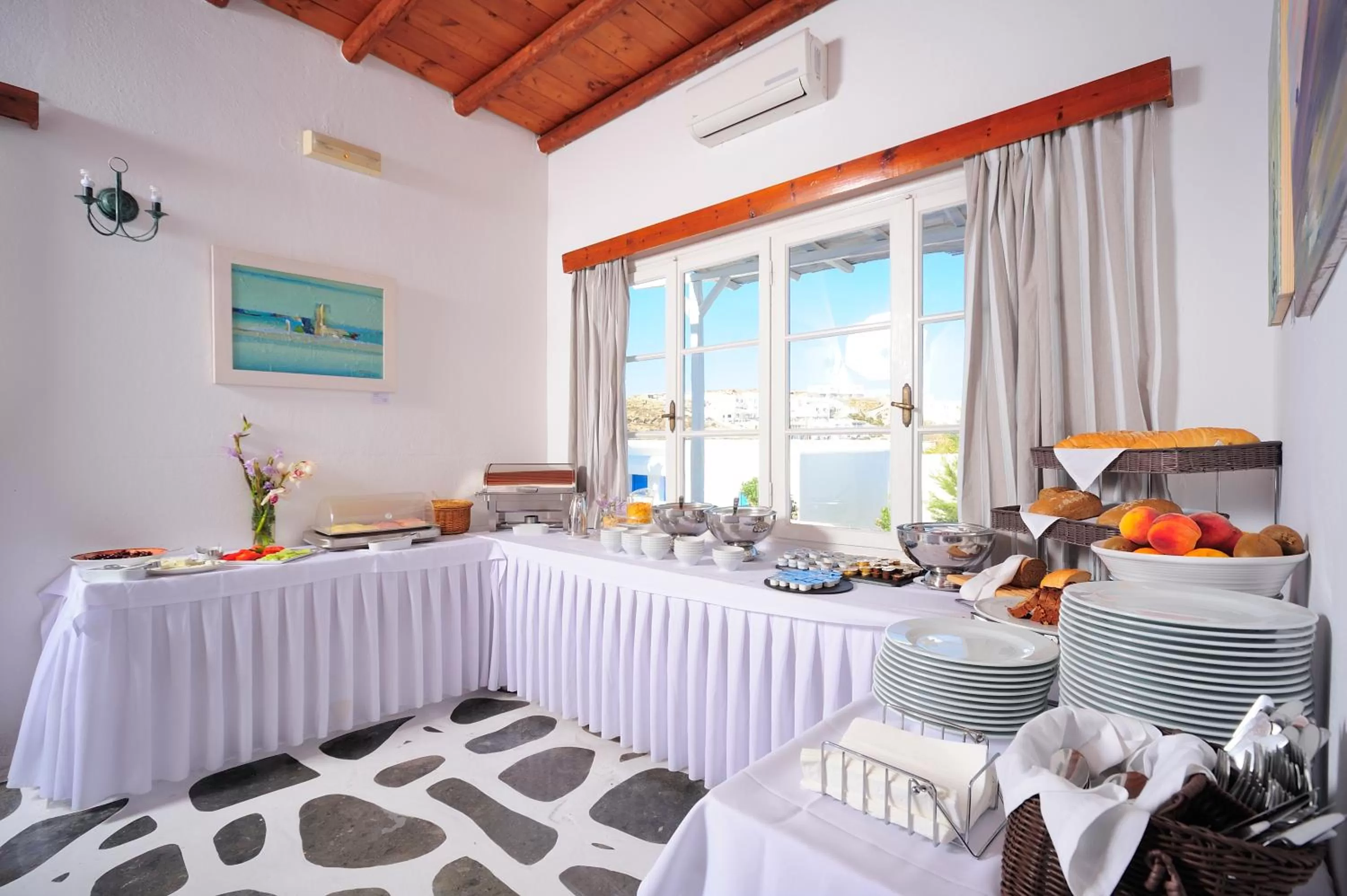 Restaurant/places to eat in Mykonos Beach Hotel