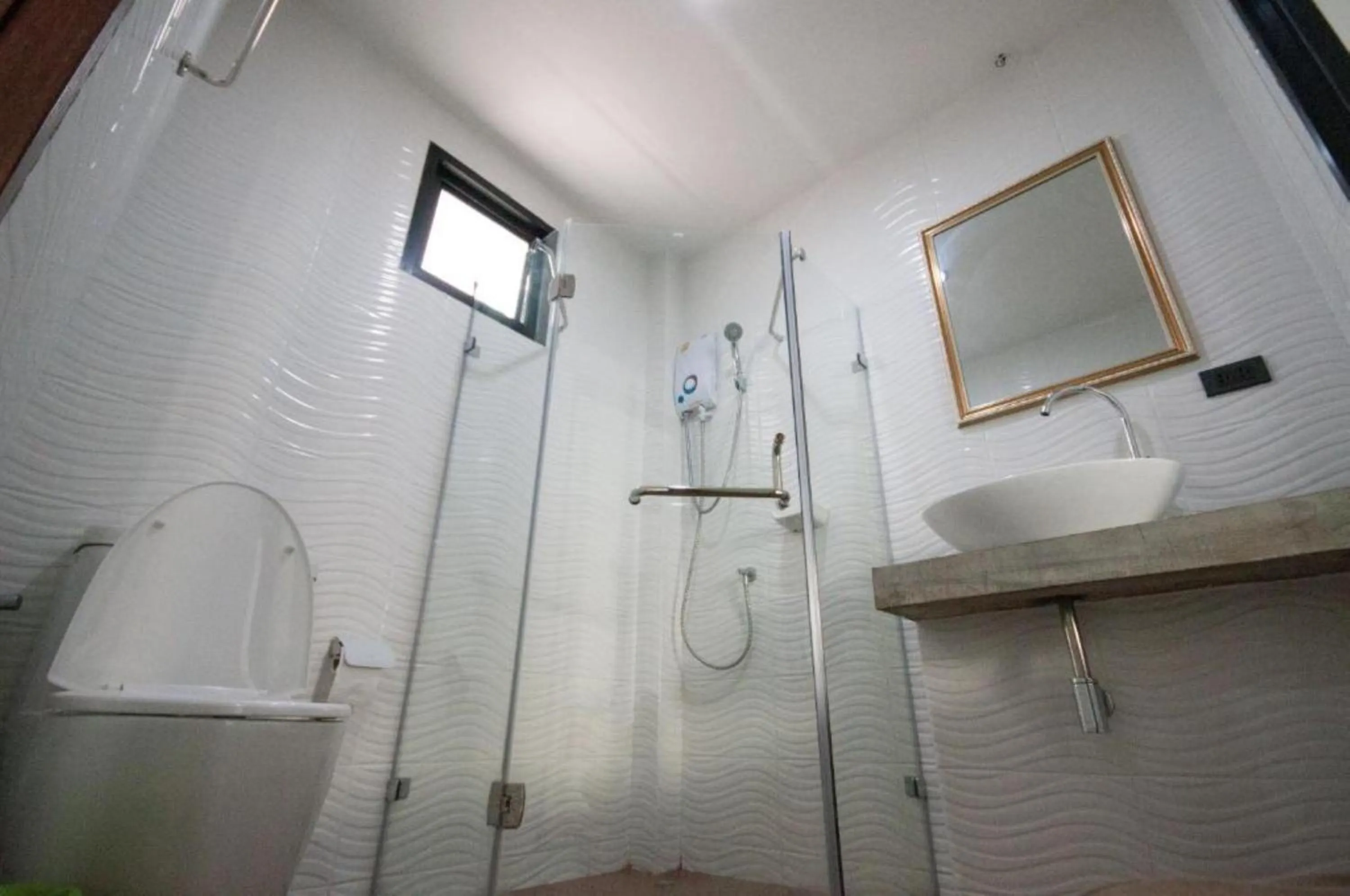 Bathroom in The Pool Resort