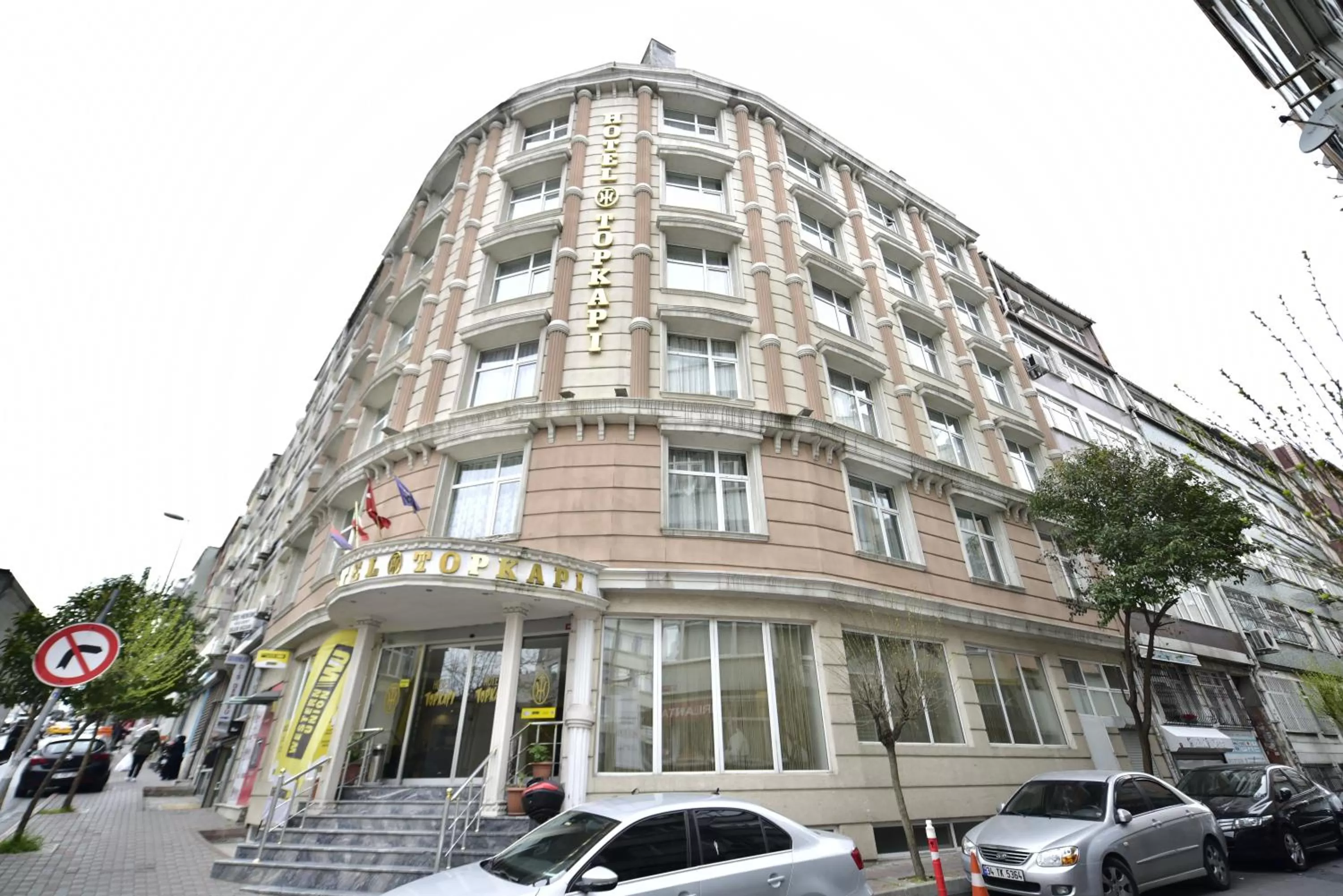 Property building in Hotel Topkapı