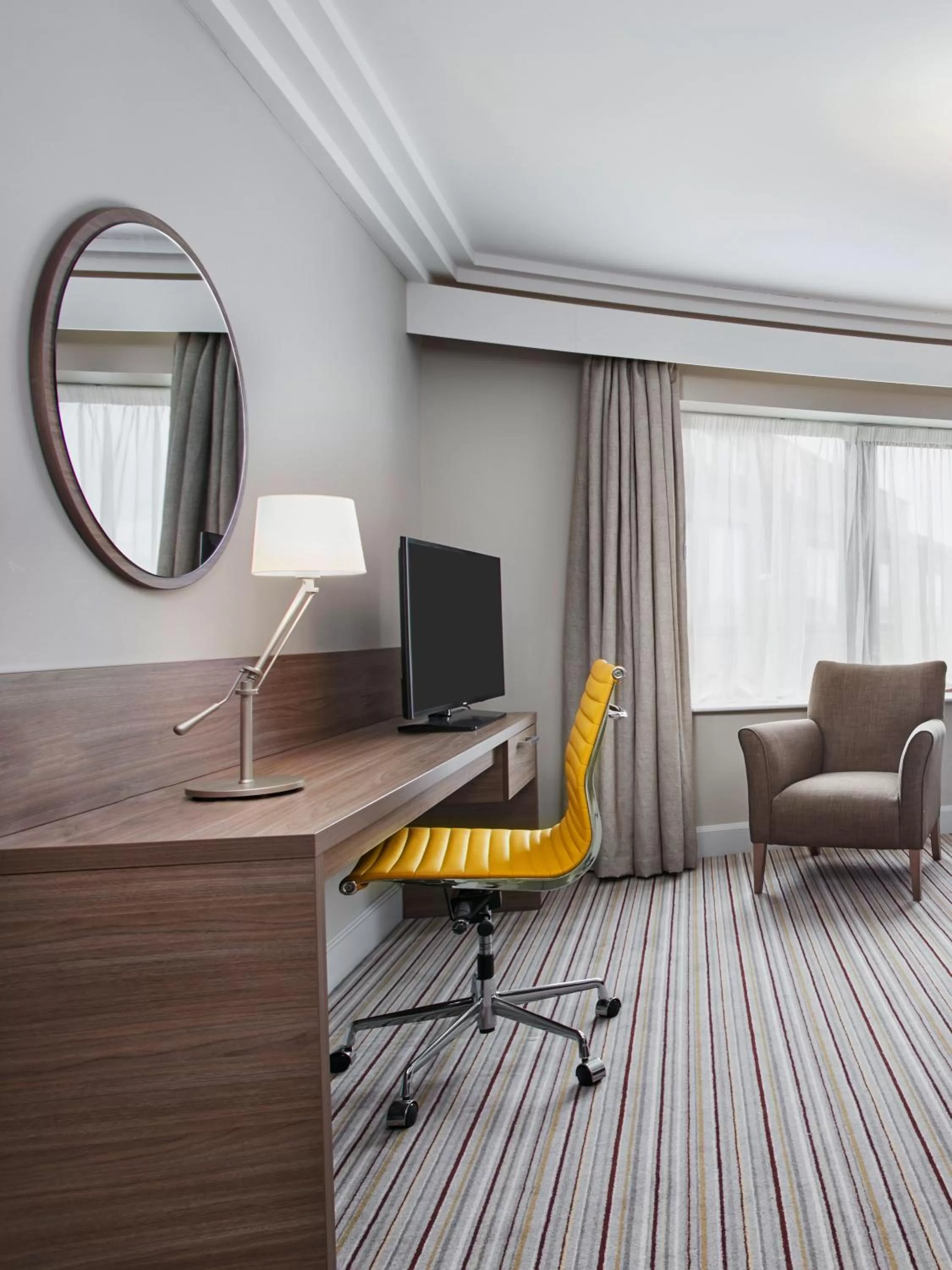 Bedroom in Leonardo Hotel and Conference Venue Hinckley Island