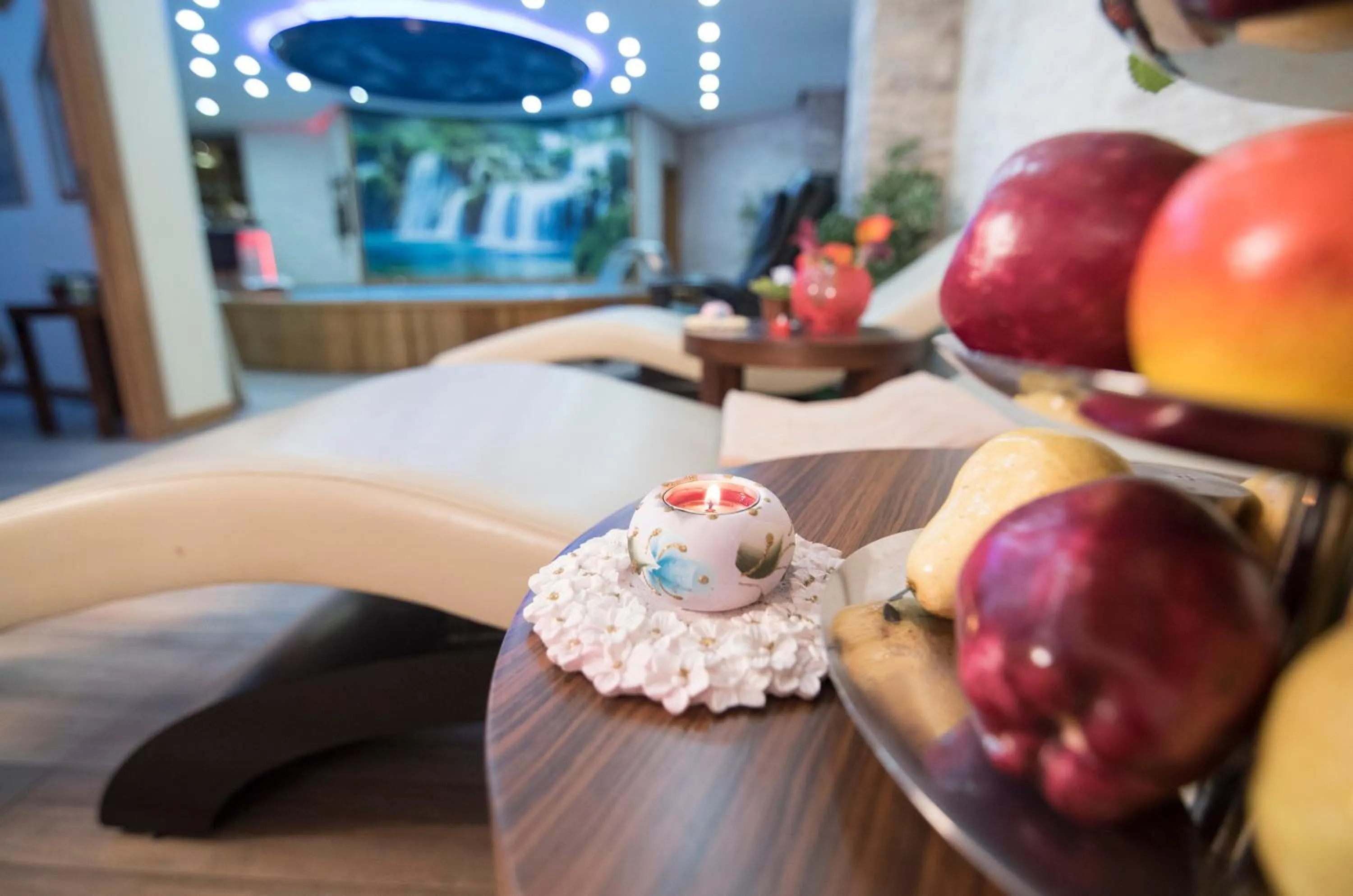 Spa and wellness centre/facilities in MidMar Deluxe Hotel