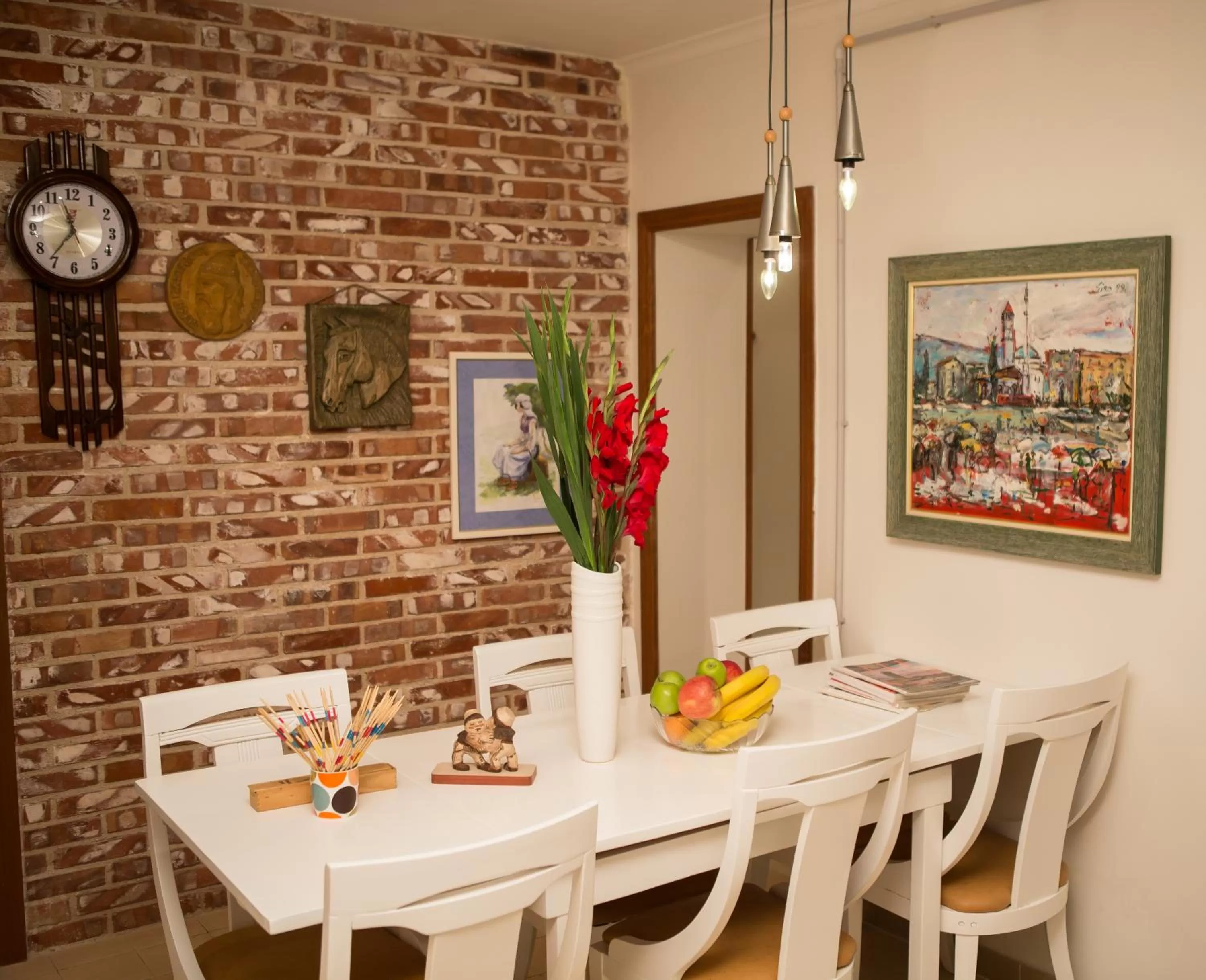 Restaurant/Places to Eat in B&B Artistic Tirana