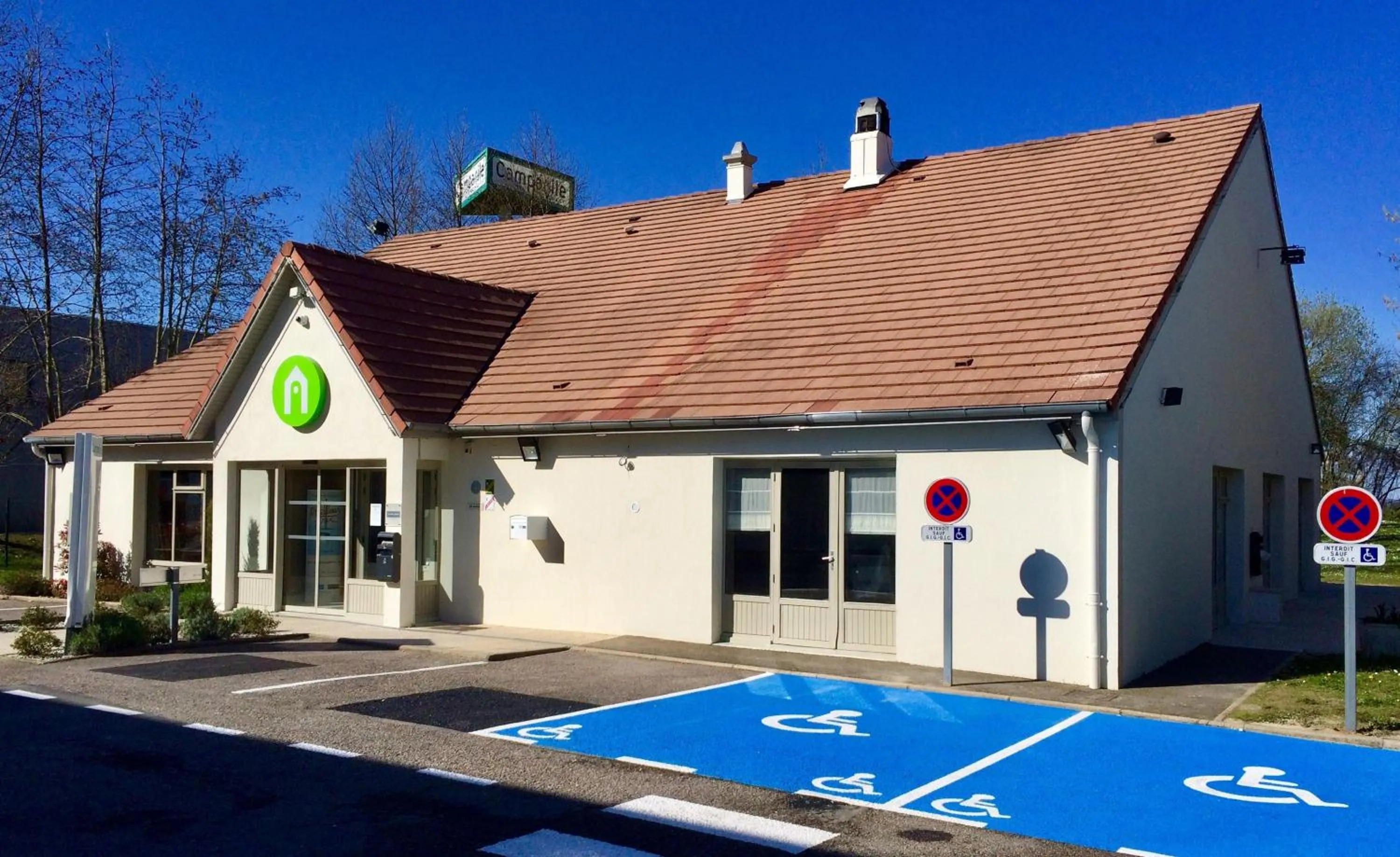 Property building in Campanile Plaisir