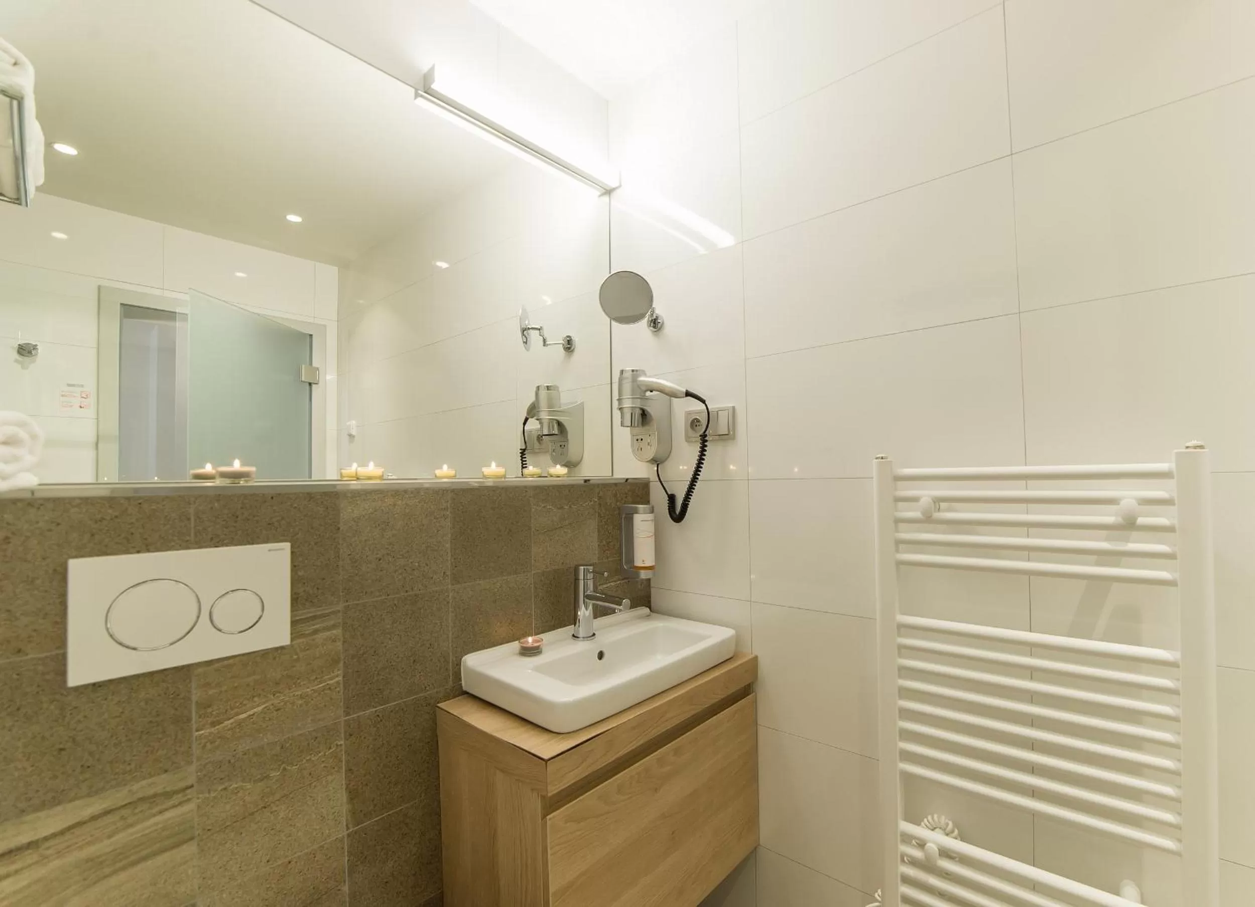 Garni hotel Castle Bridge