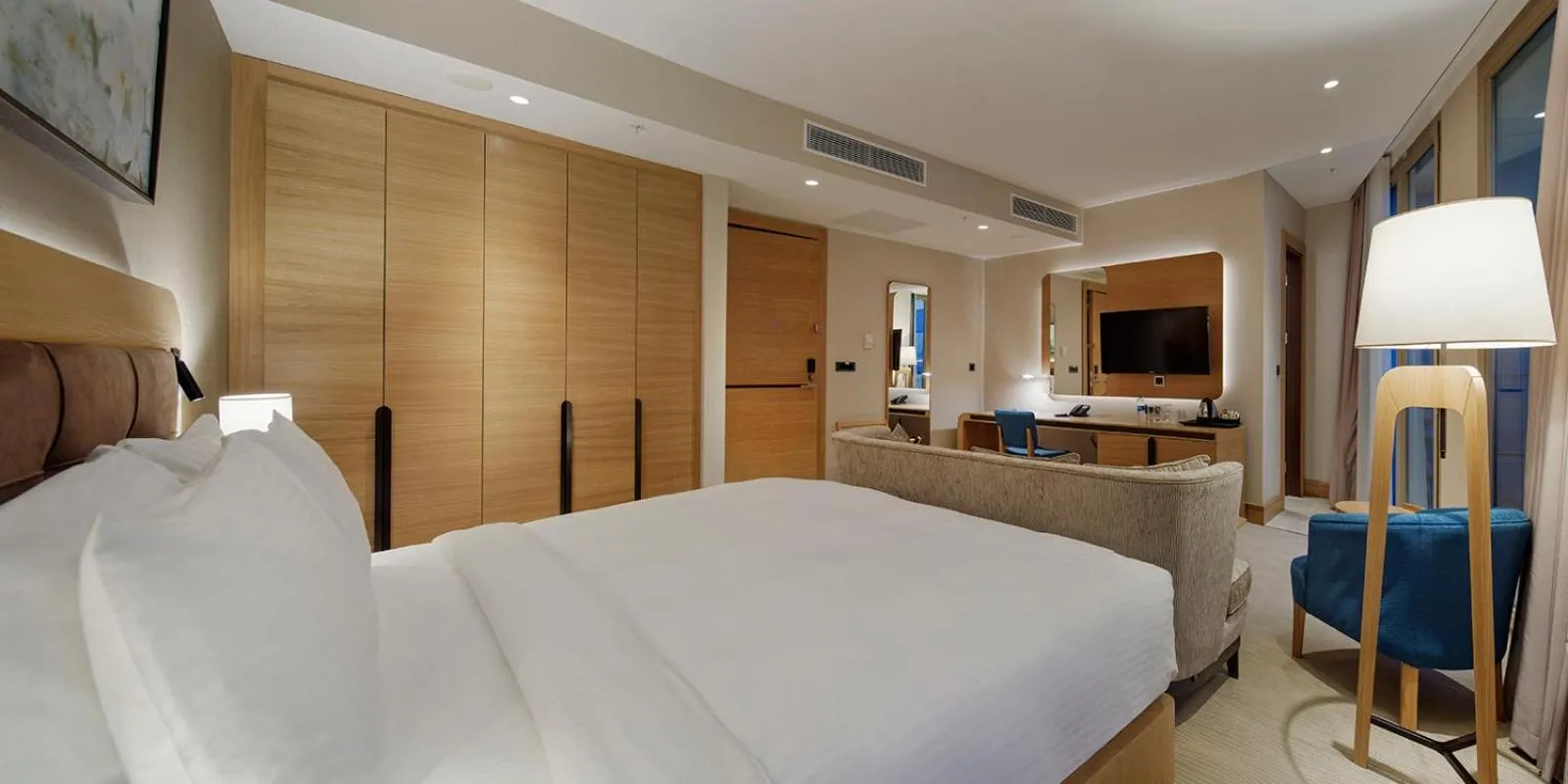 Bed in DoubleTree by Hilton Hotel Istanbul - Tuzla