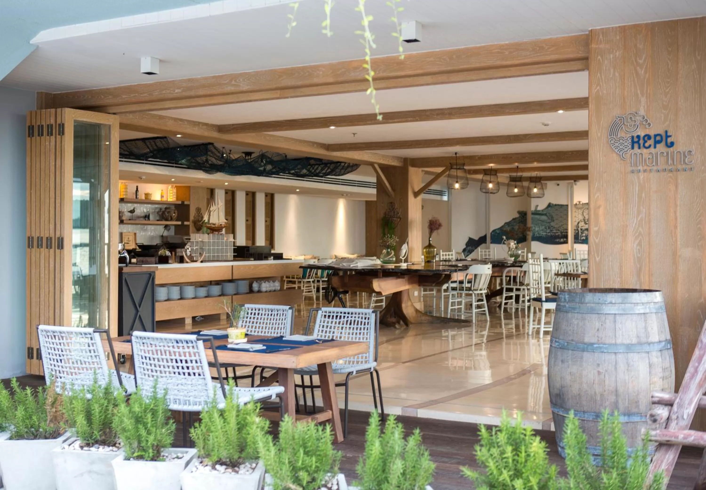 Restaurant/places to eat in Kept Bangsaray Hotel Pattaya