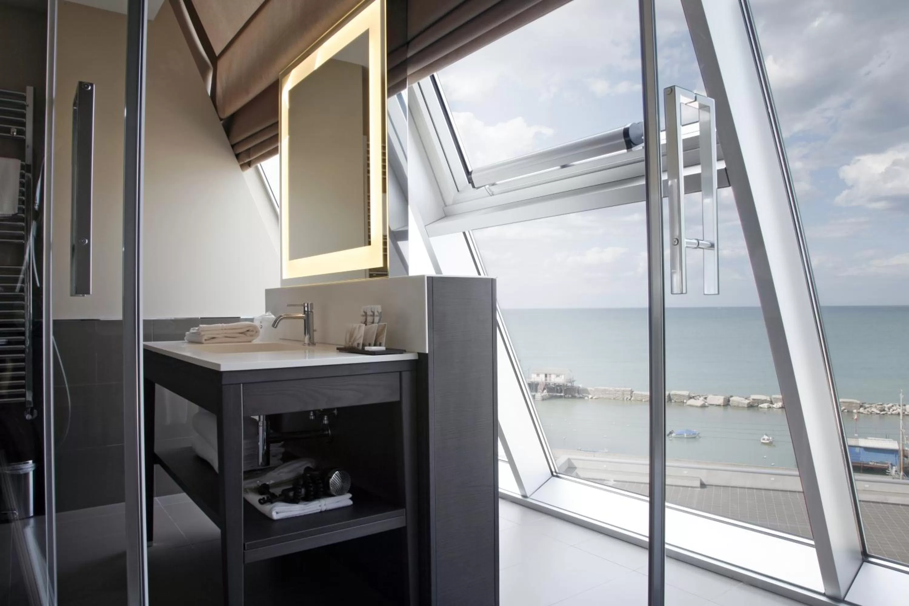 Bathroom in Ego Hotel