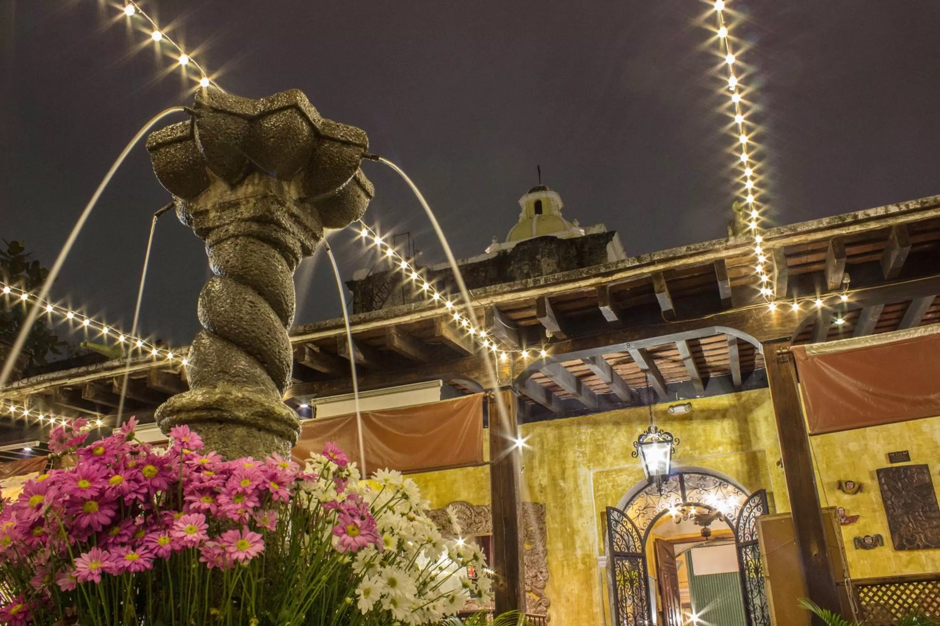 Night in Hotel Convento Santa Catalina by AHS