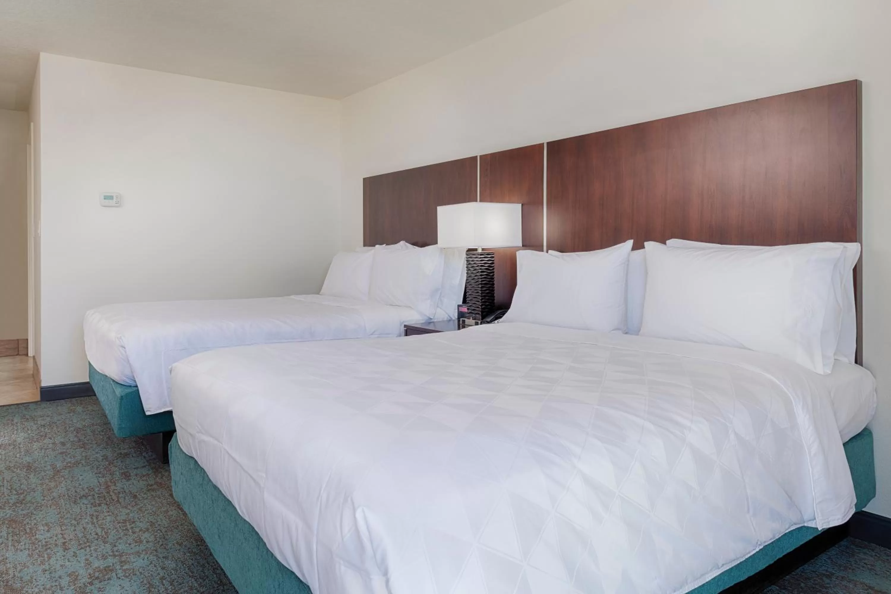 Photo of the whole room, Bed in Holiday Inn Resort Daytona Beach Oceanfront by IHG