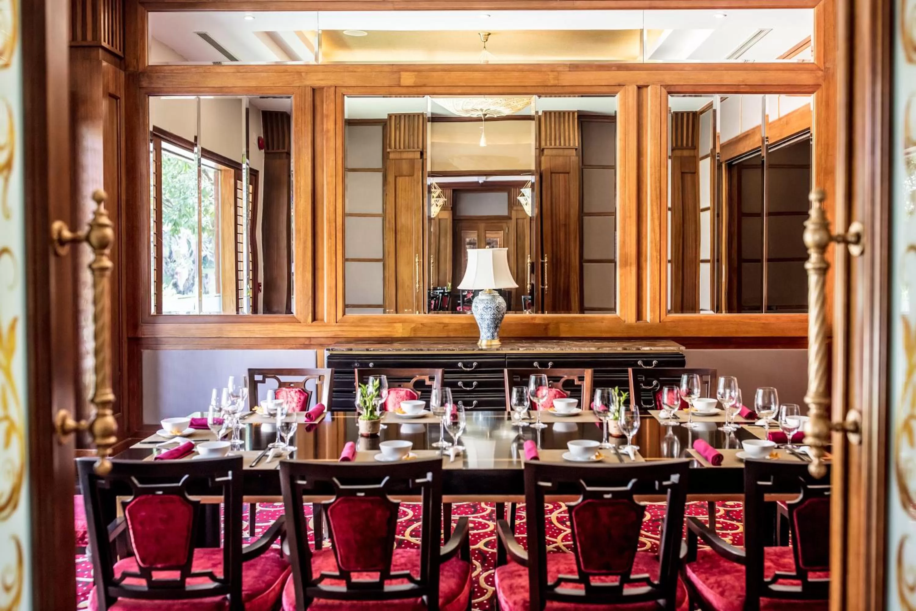 Lunch in Vinpearl Luxury Nha Trang