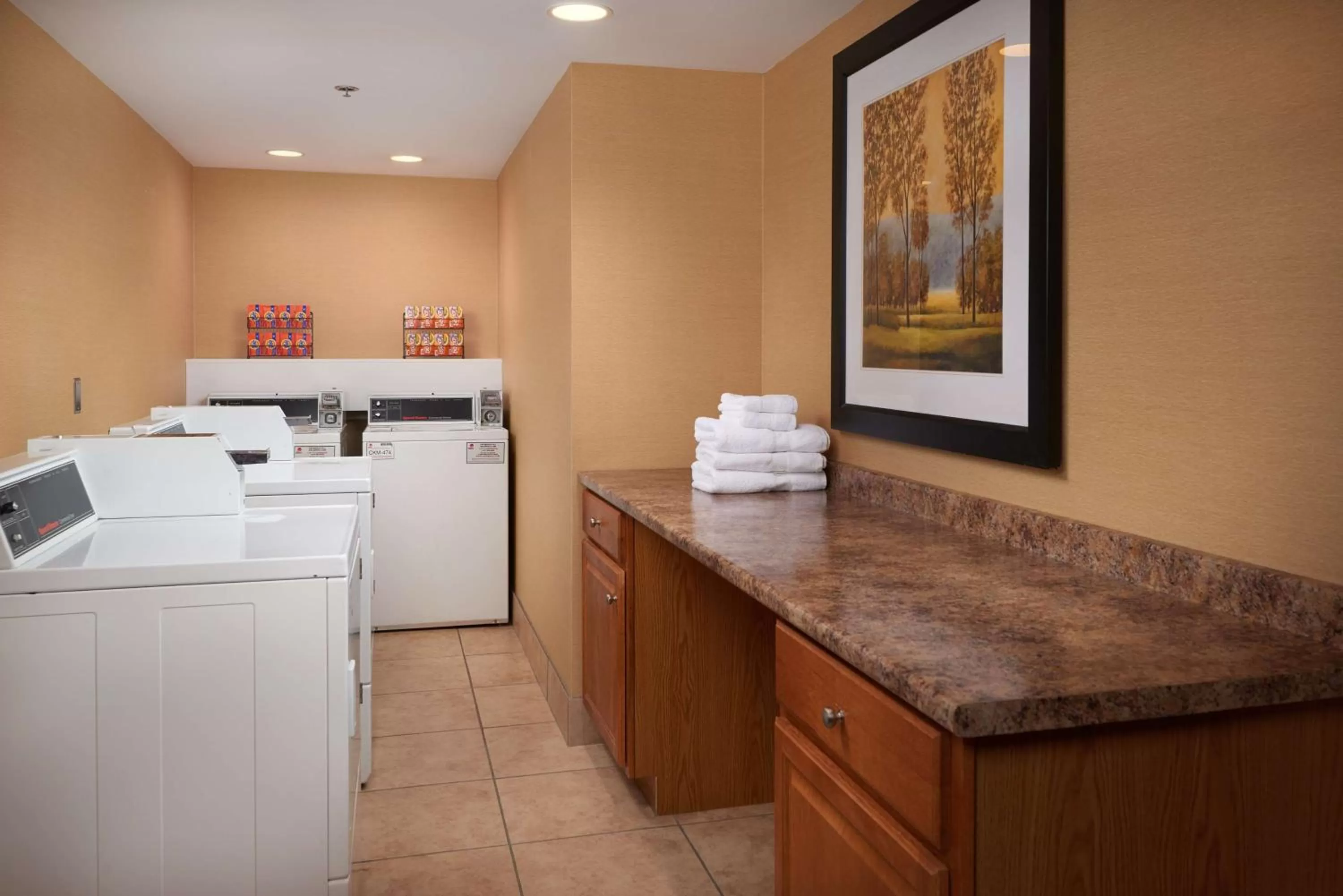 Property building in Hampton Inn Ann Arbor-South