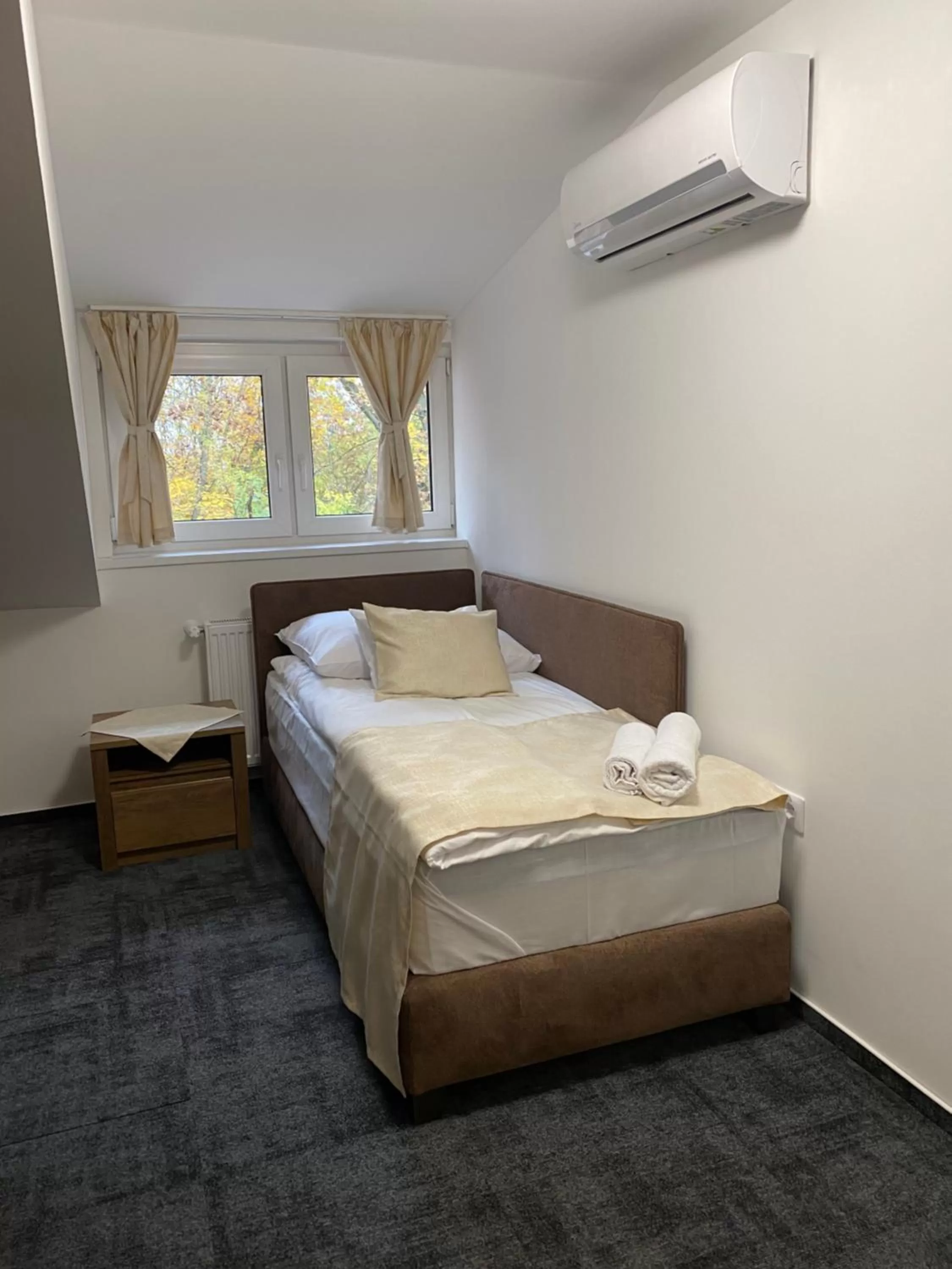 Bedroom, Bed in A Fogadó