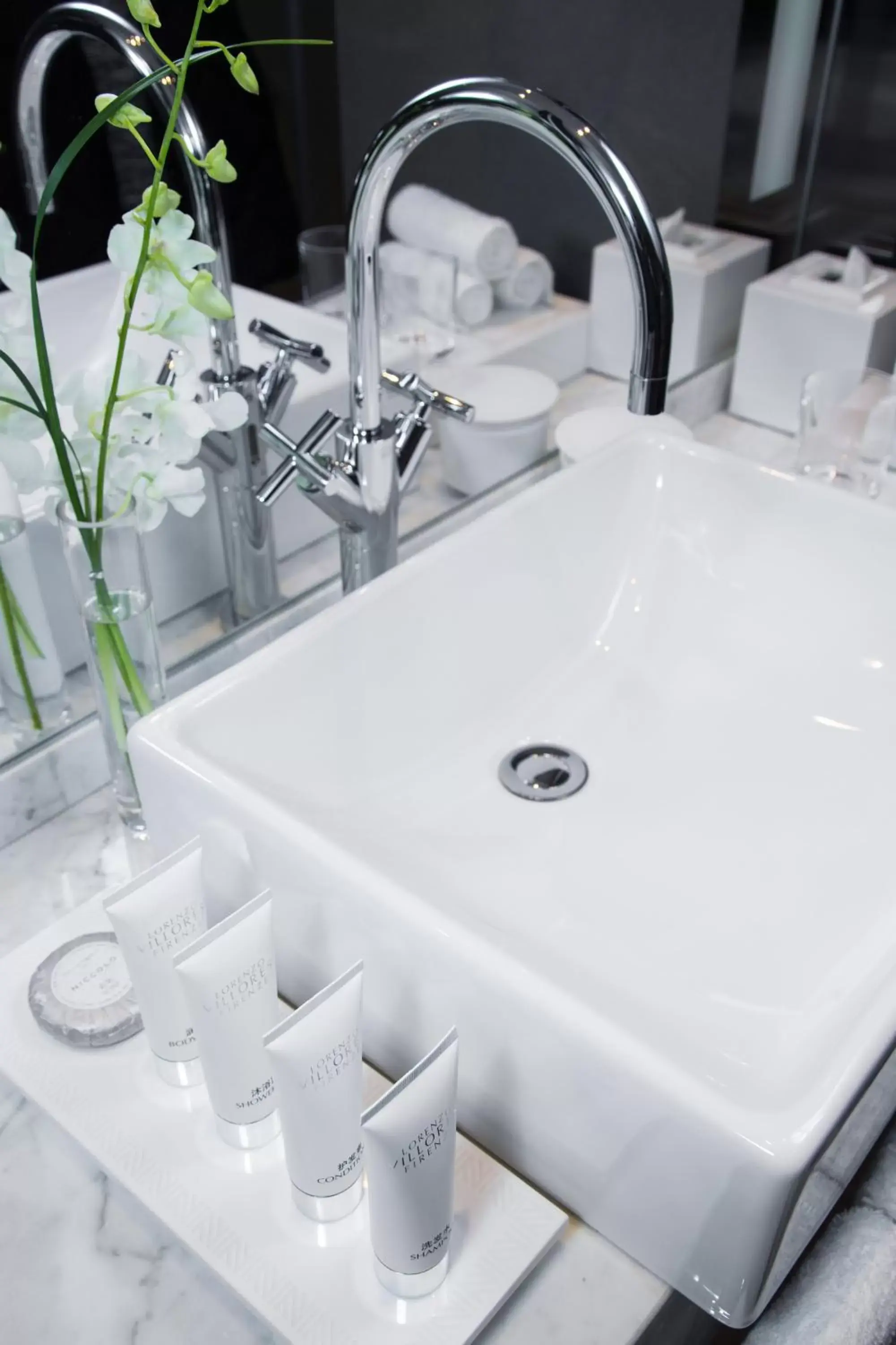 Deluxe Double Room in Niccolo Chengdu Deluxe Double Room in Niccolo Chengdu