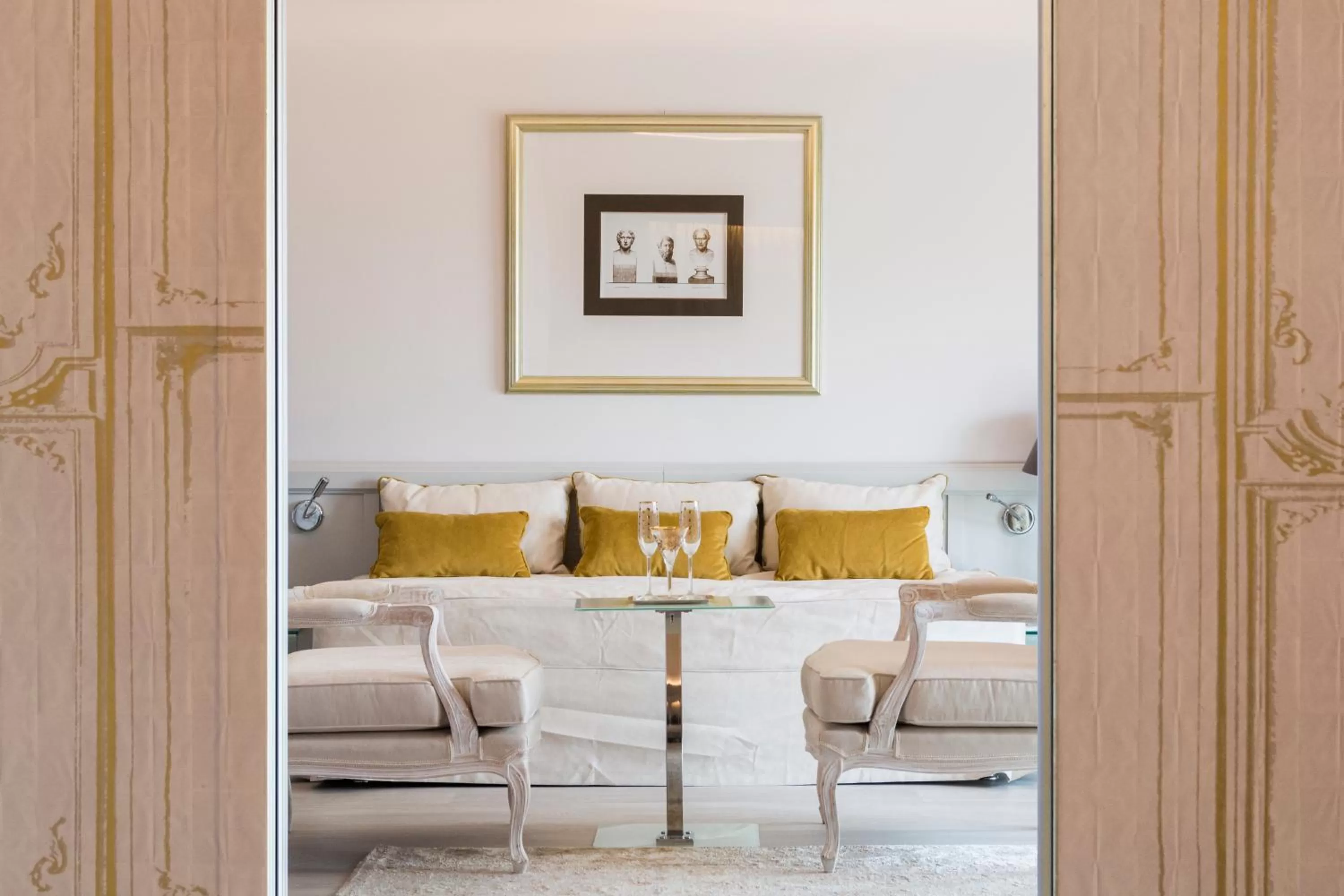 Decorative detail in St George Lycabettus Lifestyle Hotel