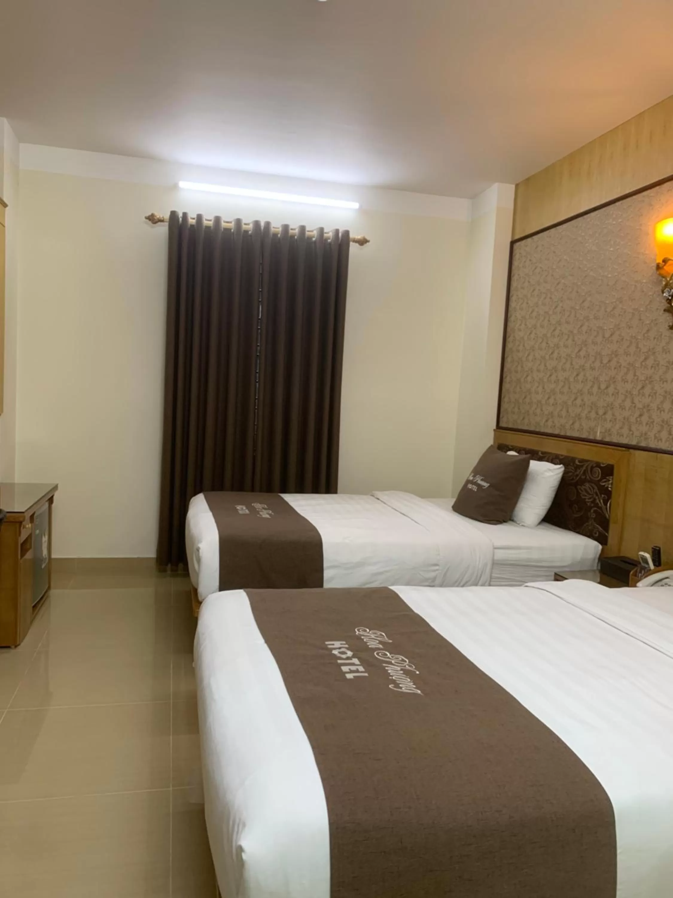 Bed in Hoa Phuong Hotel