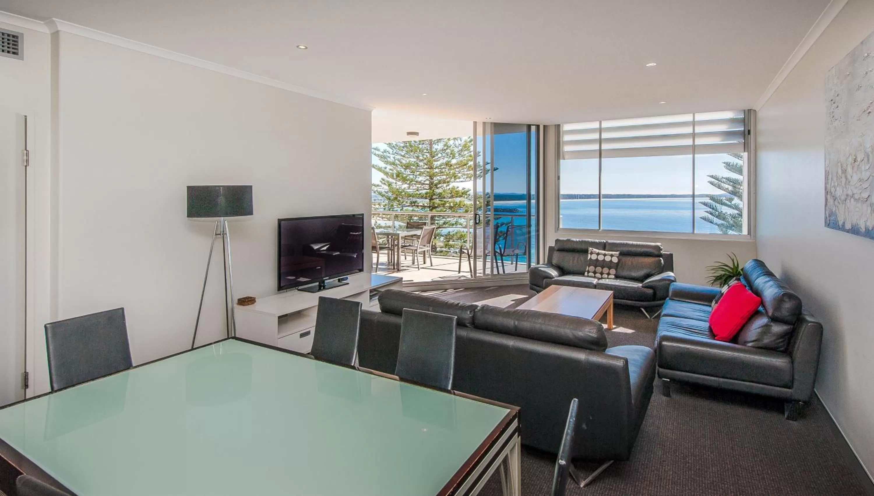 Living room in Sandcastle Apartments