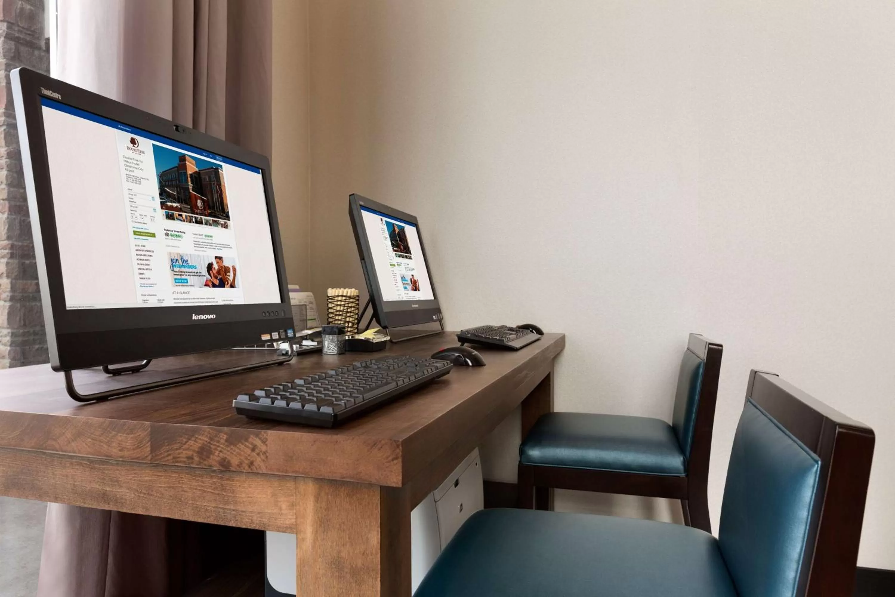 Business facilities in DoubleTree by Hilton Hotel Oklahoma City Airport