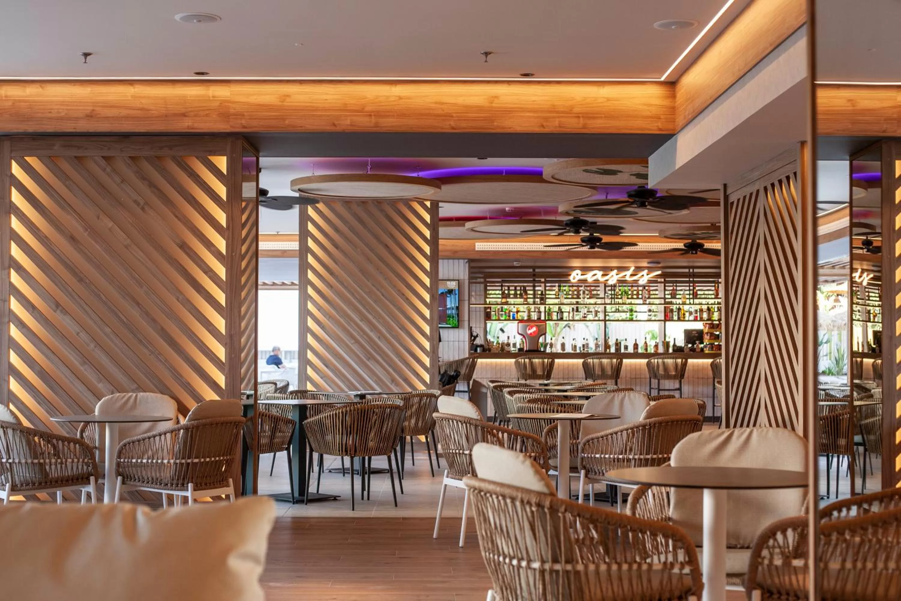 Lounge or bar in Hotel Primavera Park