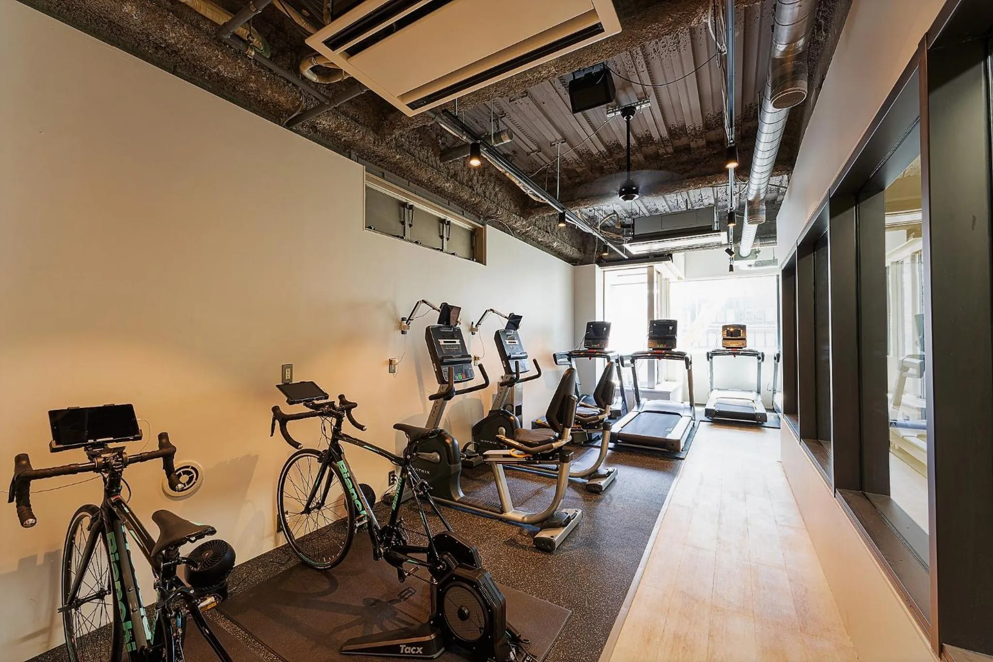 Fitness centre/facilities in obi Hostel