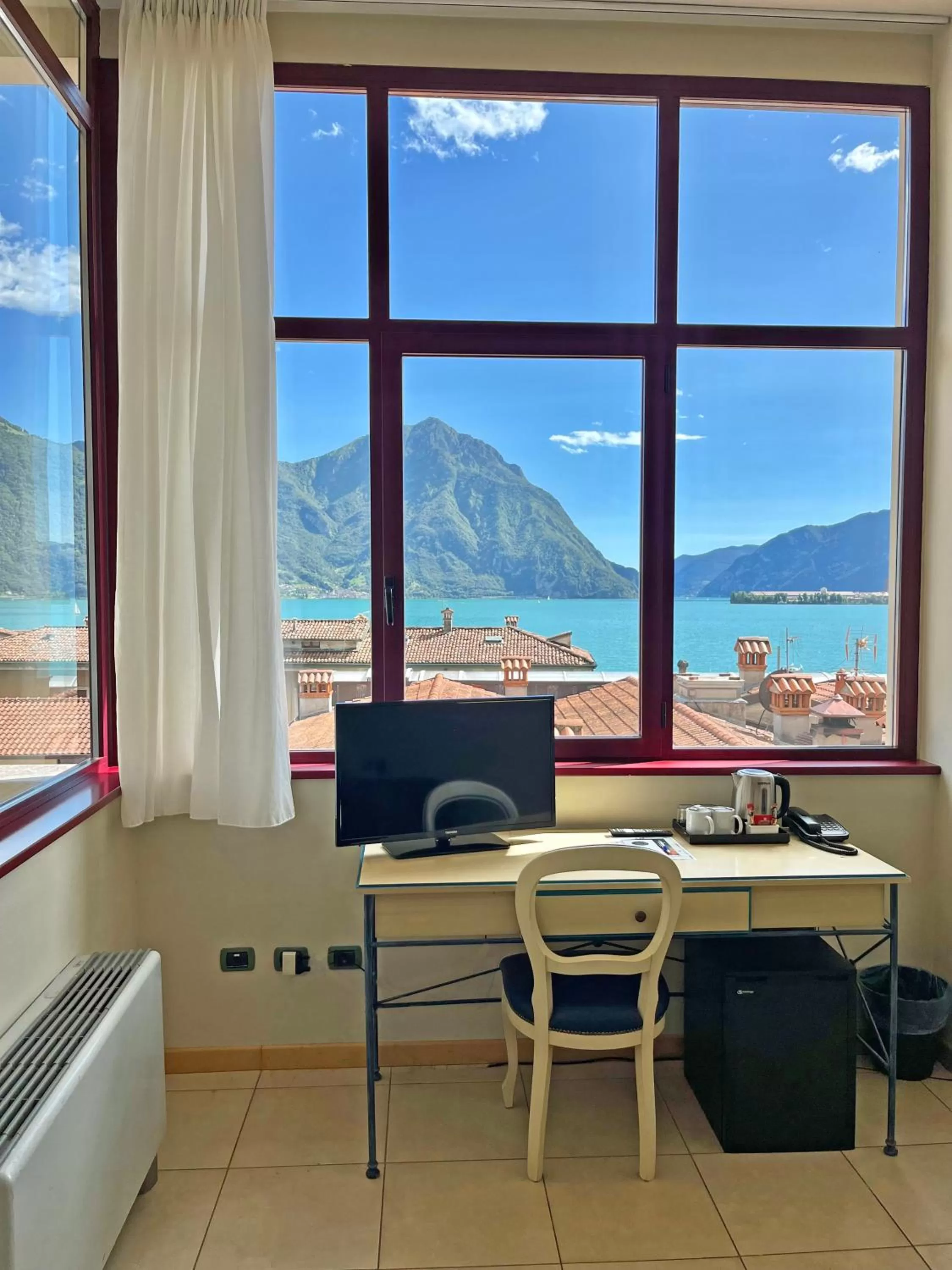 Natural landscape in Hotel Lovere Resort & Spa