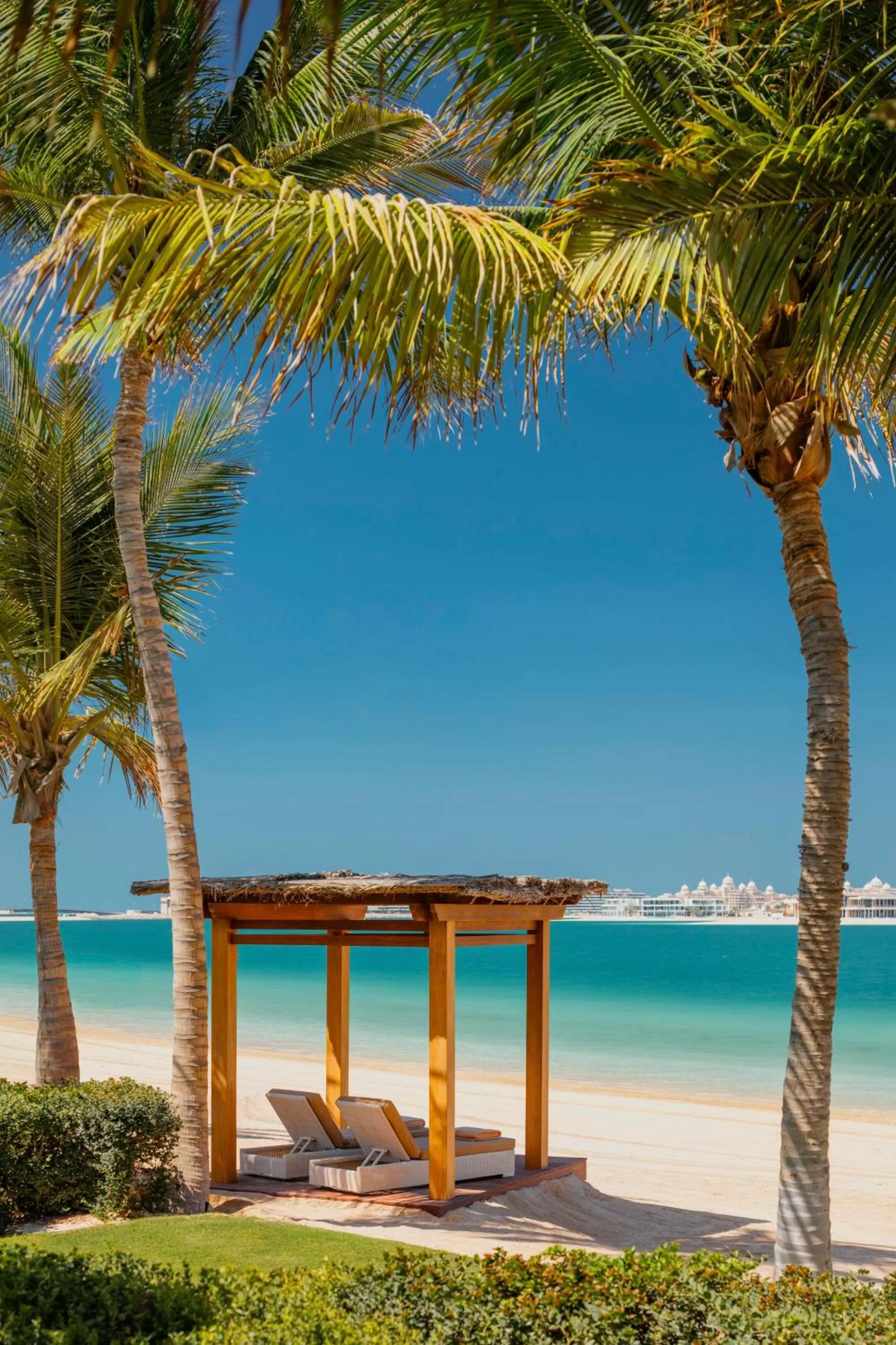 Beach in One&Only The Palm Dubai