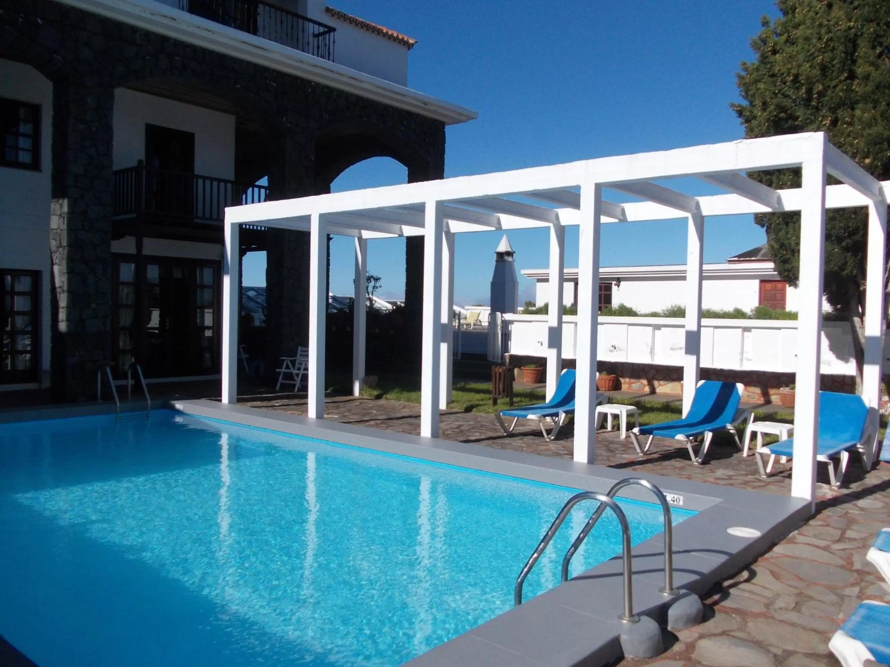 Swimming pool in Hotel La Palma Romántica