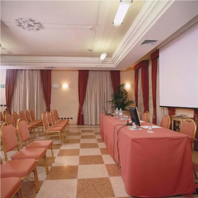 Meeting/conference room in Hotel La Cantina