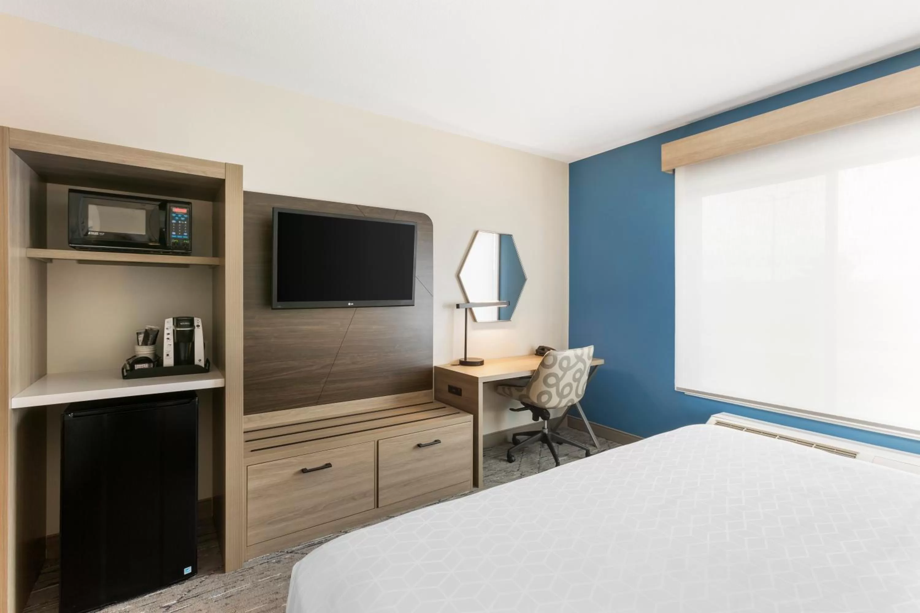 Bed in Holiday Inn Express Belgrade-Bozeman Area by IHG