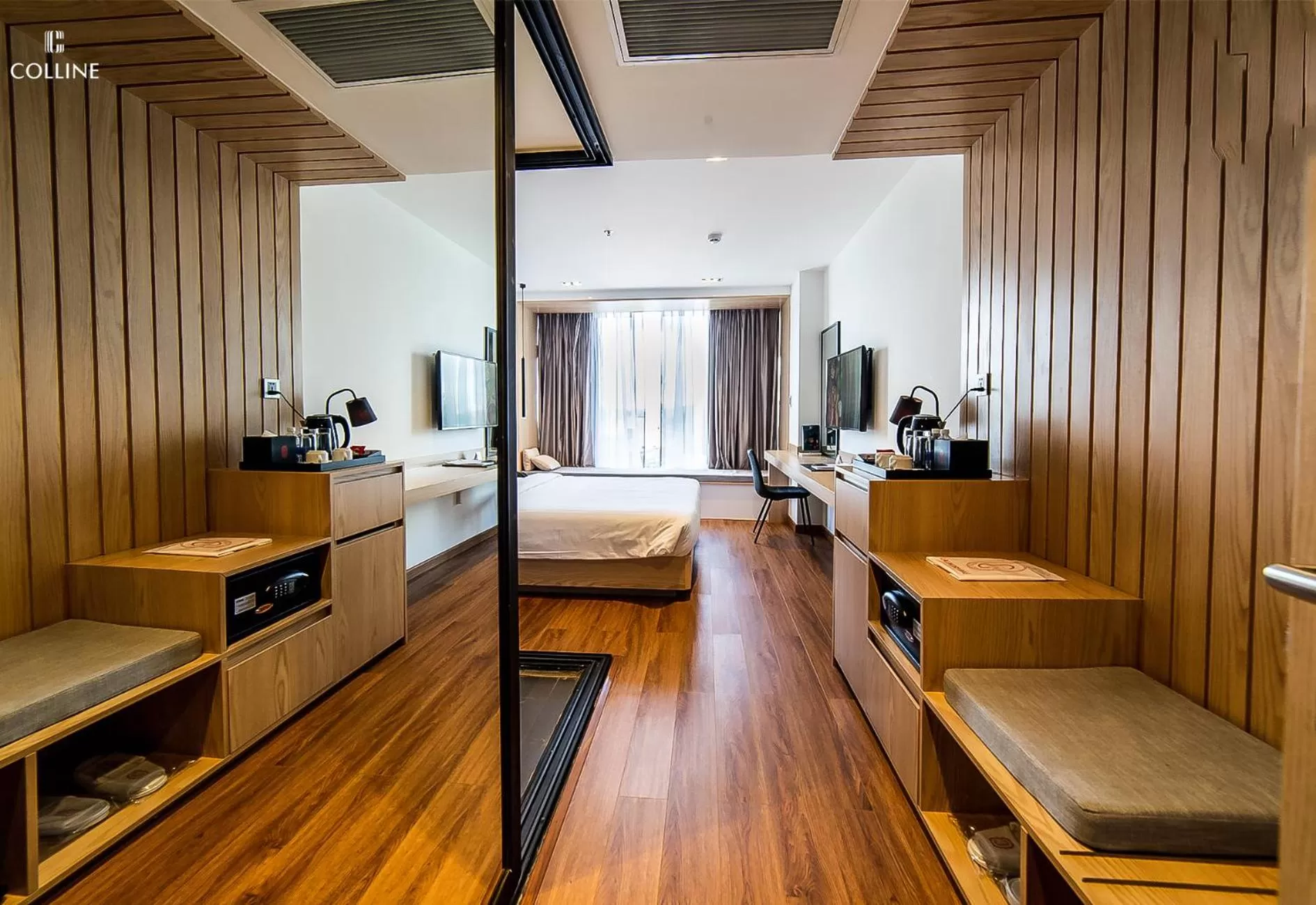 View (from property/room), Bed in Colline Dalat