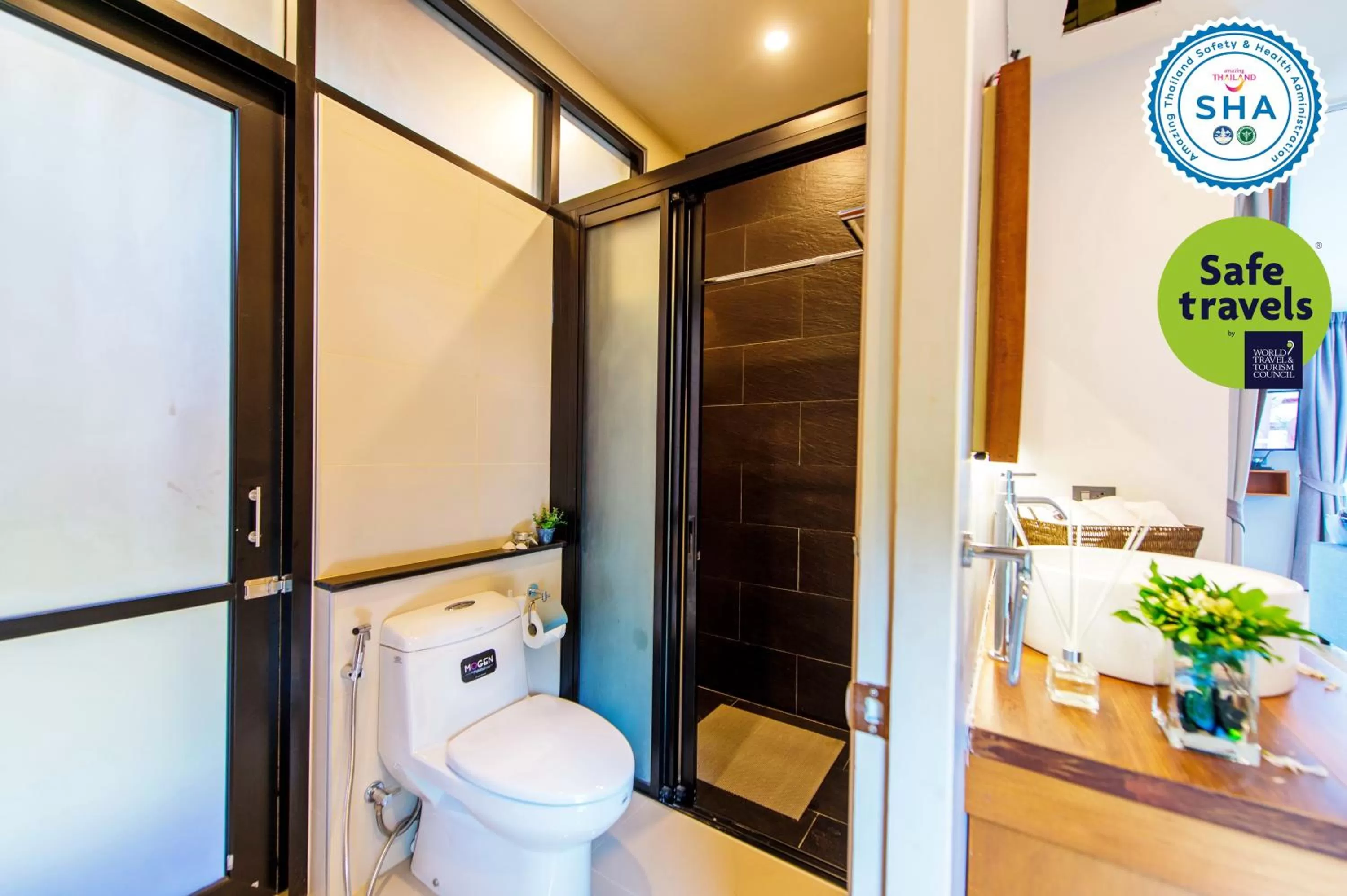 Shower in Ao Luek Panoramic Pool-SHA Plus