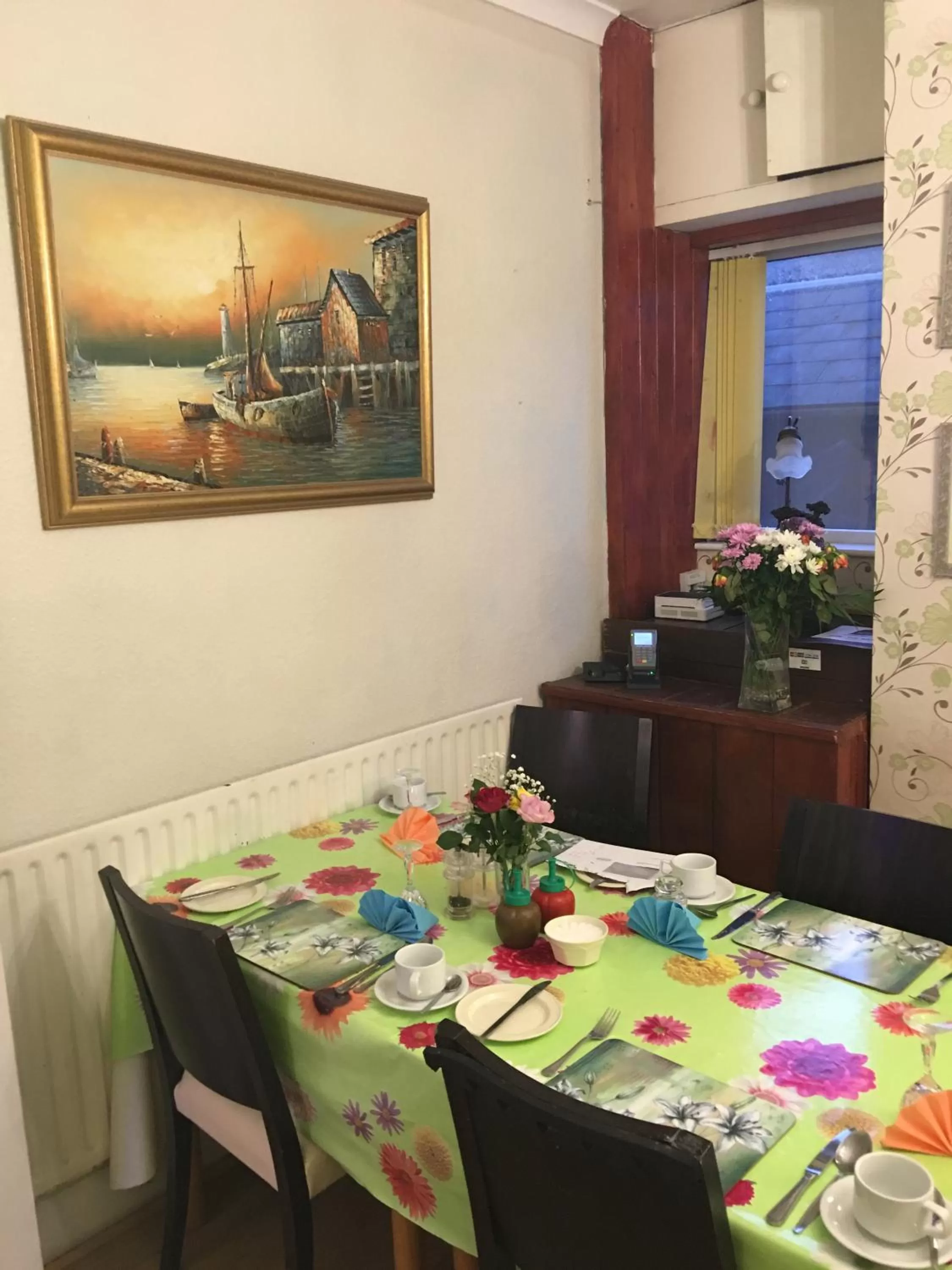 Restaurant/places to eat in Jasmine House