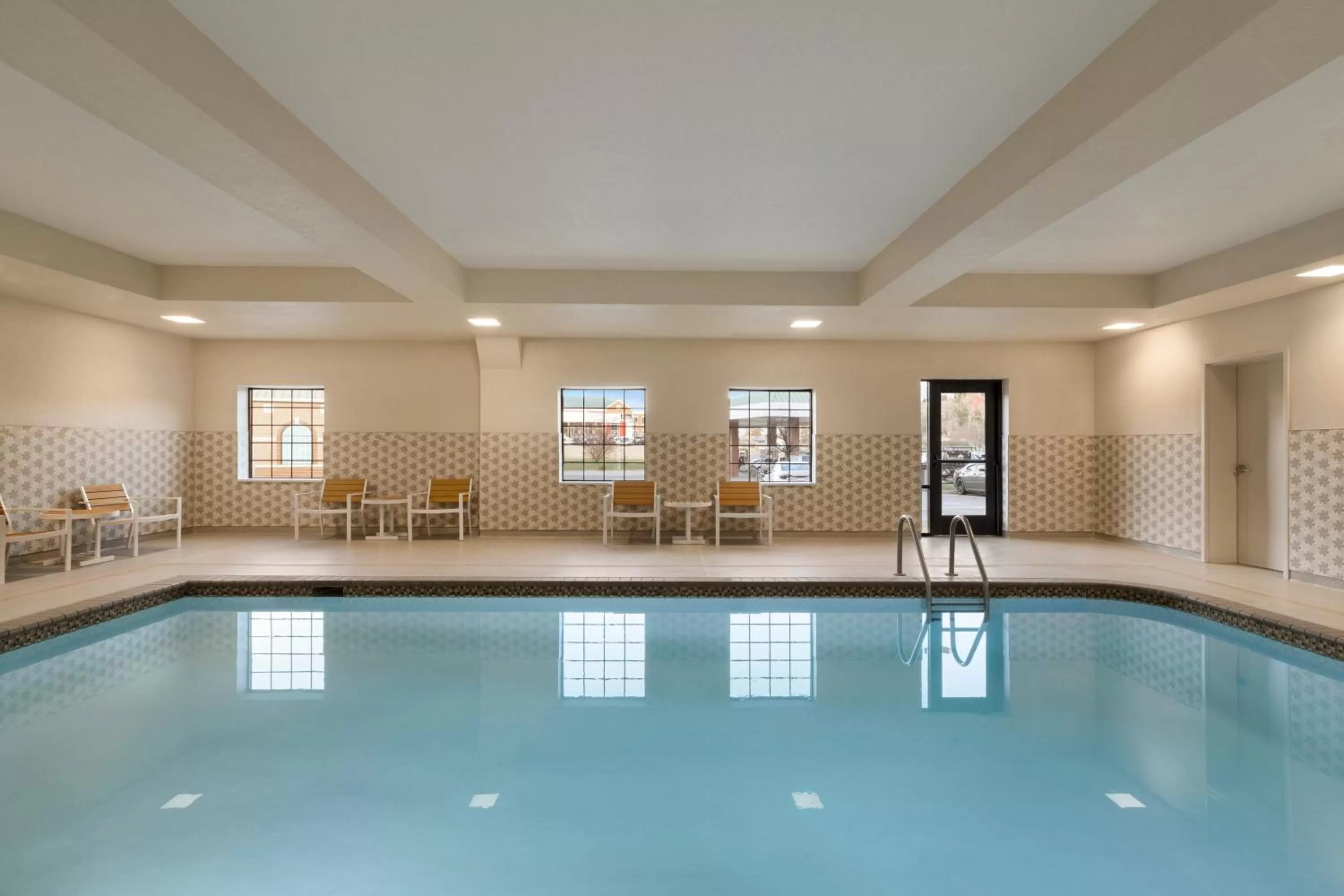 Swimming pool in Staybridge Suites Quantico-Stafford by IHG