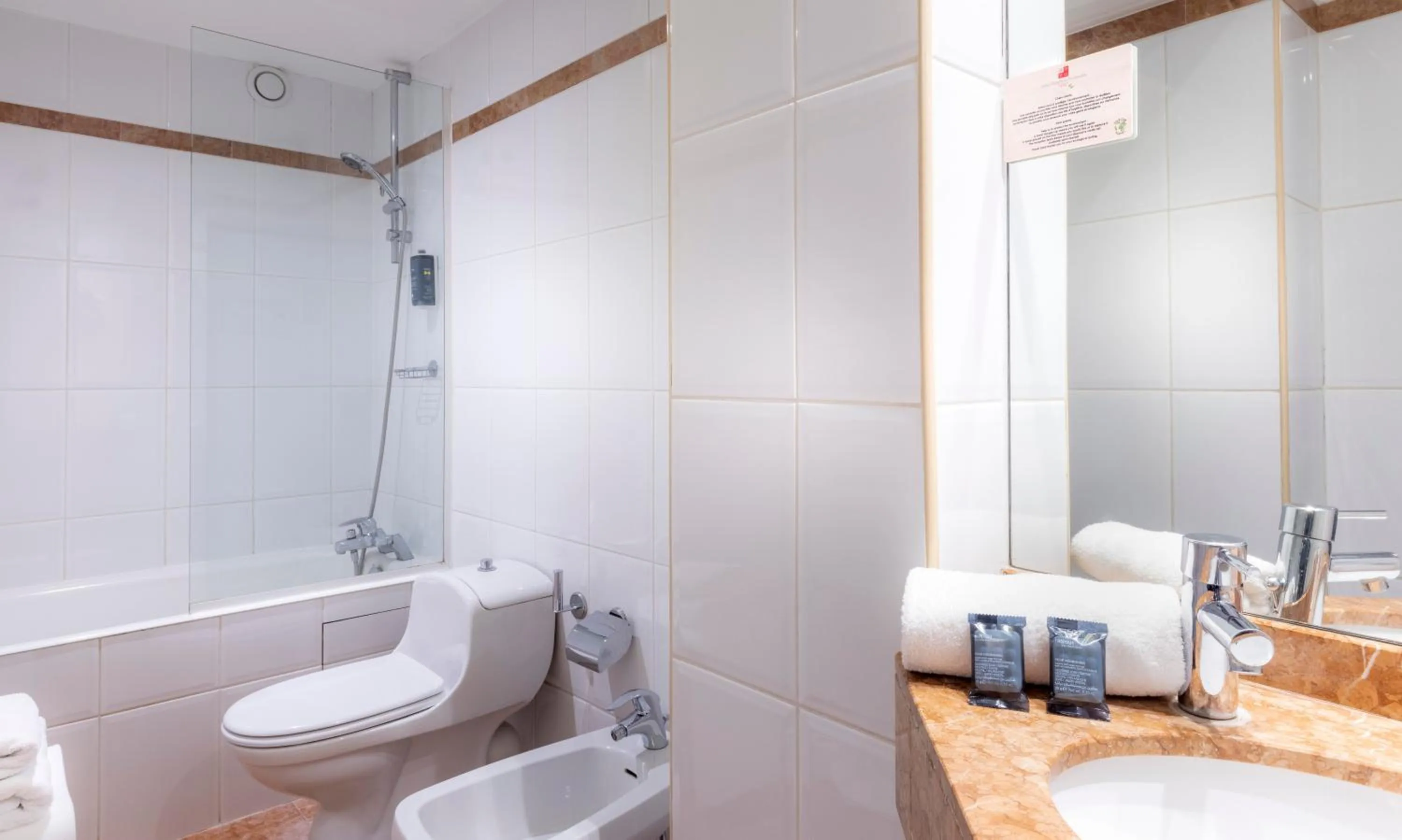 Bathroom in Dauphine Saint Germain